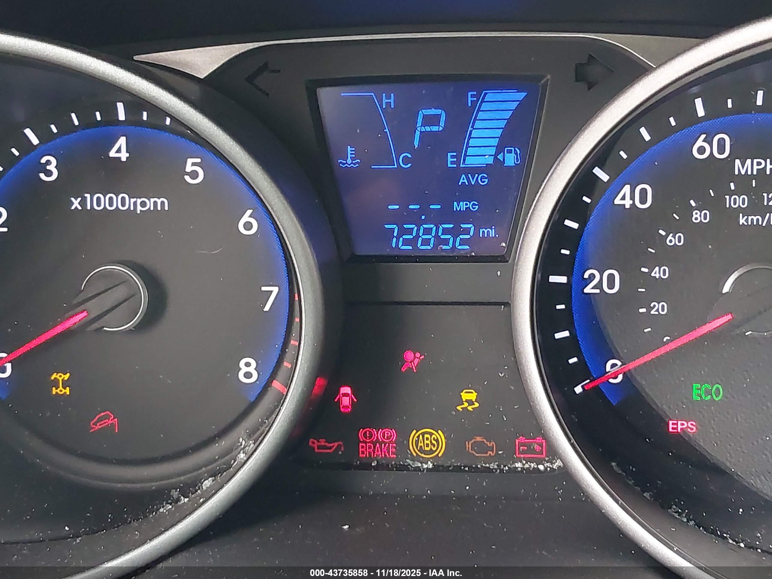 HYUNDAI TUCSON image 7