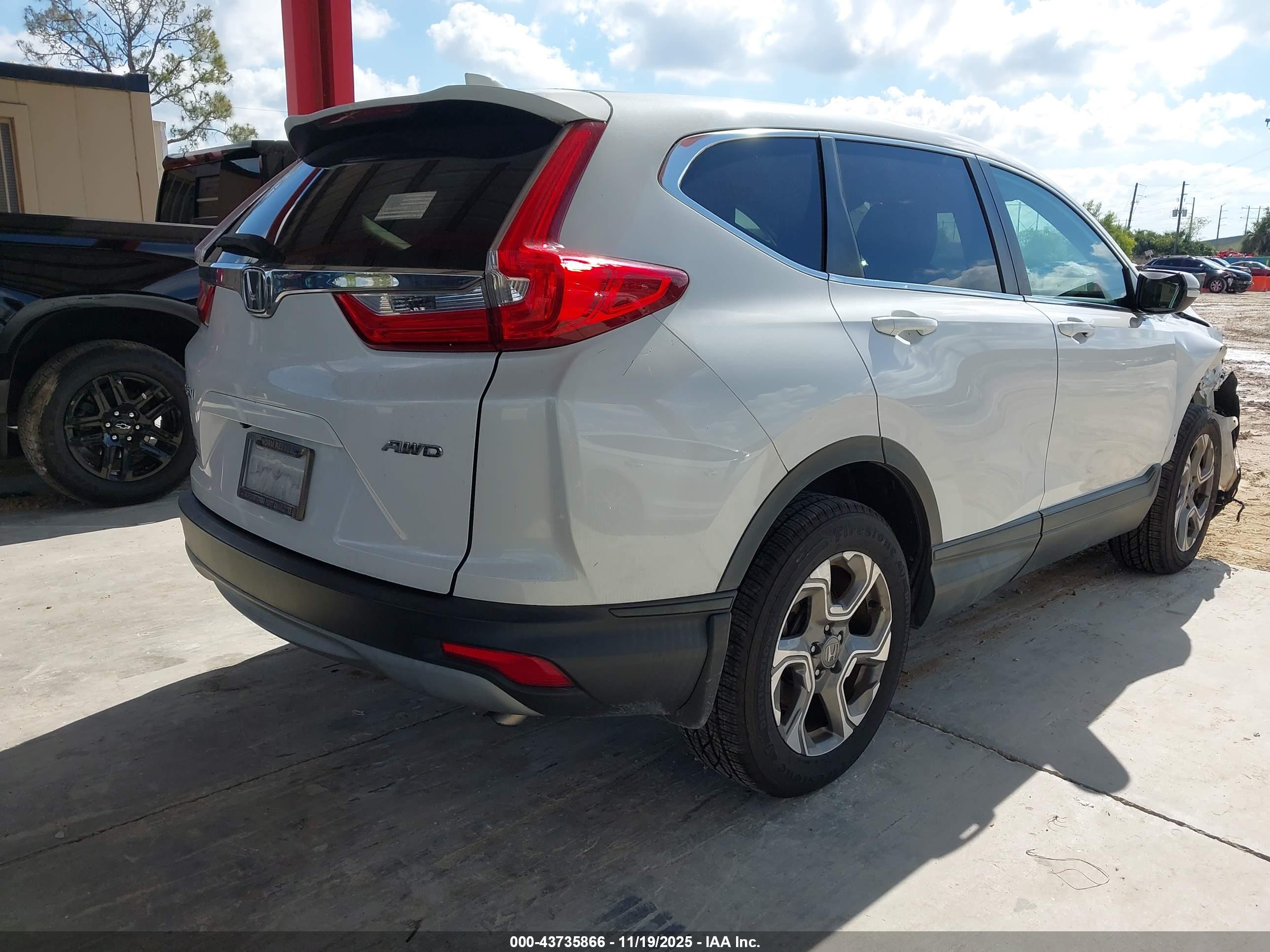 HONDA CR-V image 4