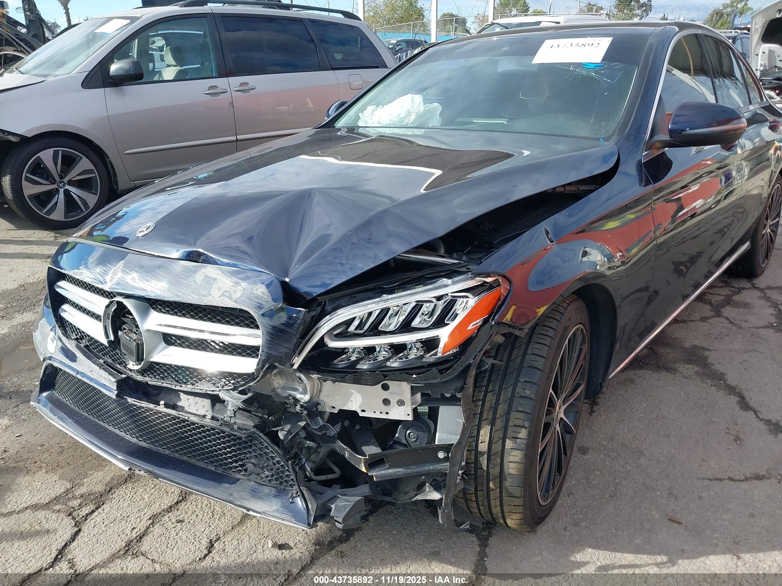MERCEDES-BENZ C image 6