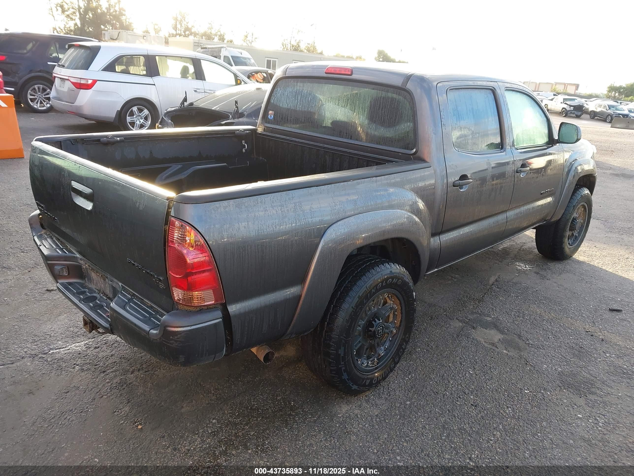 TOYOTA TACOMA image 4