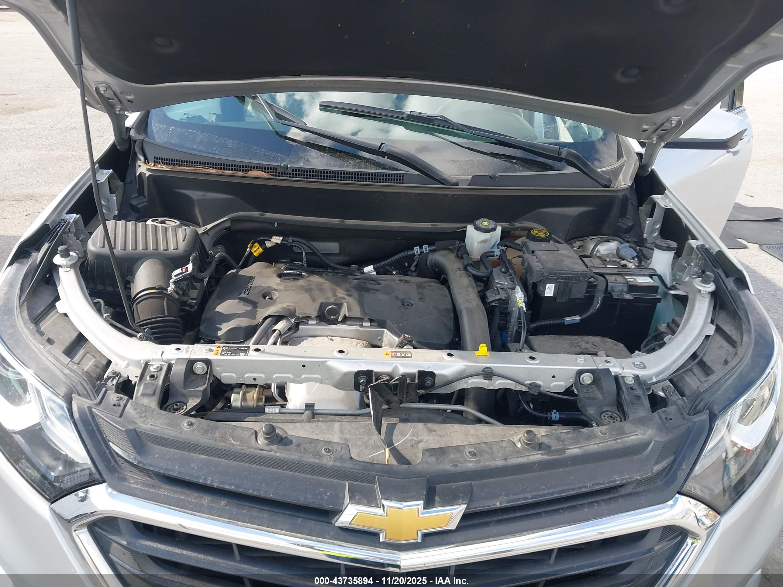 CHEVROLET EQUINOX image 10