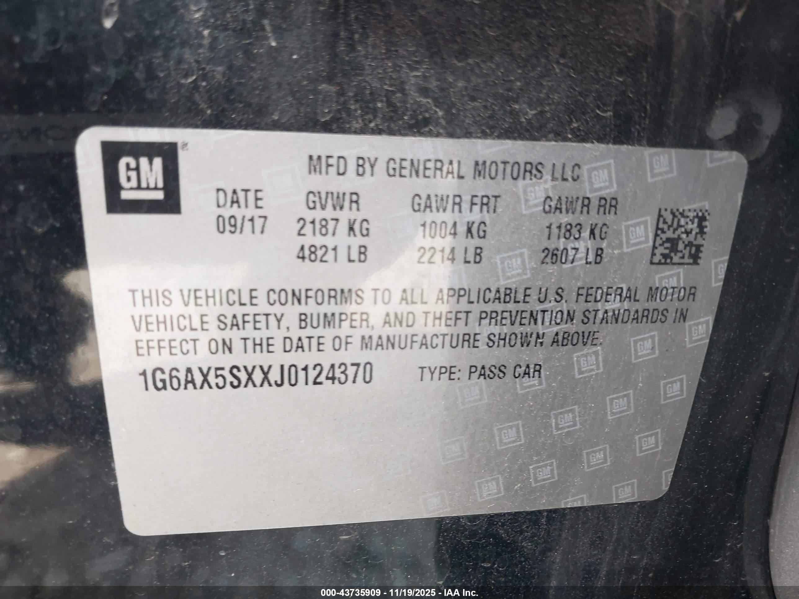 CADILLAC CTS image 9
