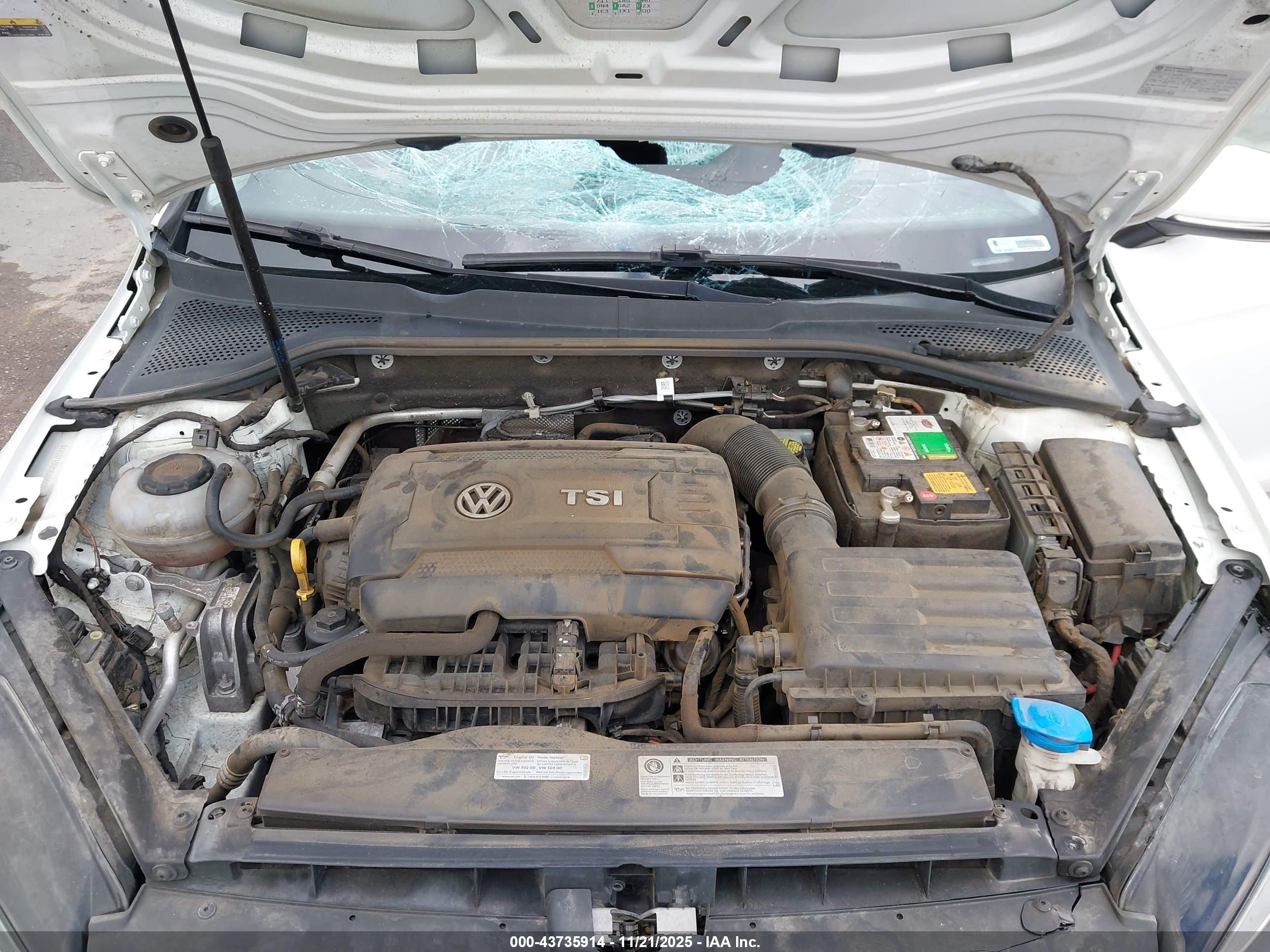 VOLKSWAGEN GOLF image 10