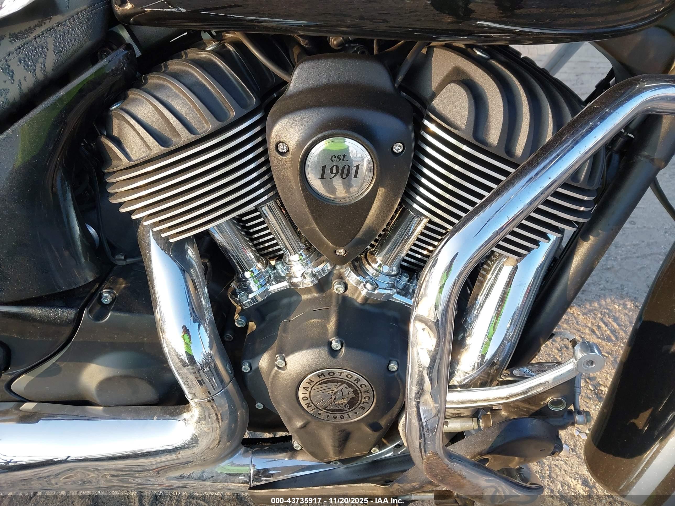 INDIAN MOTORCYCLE image 8