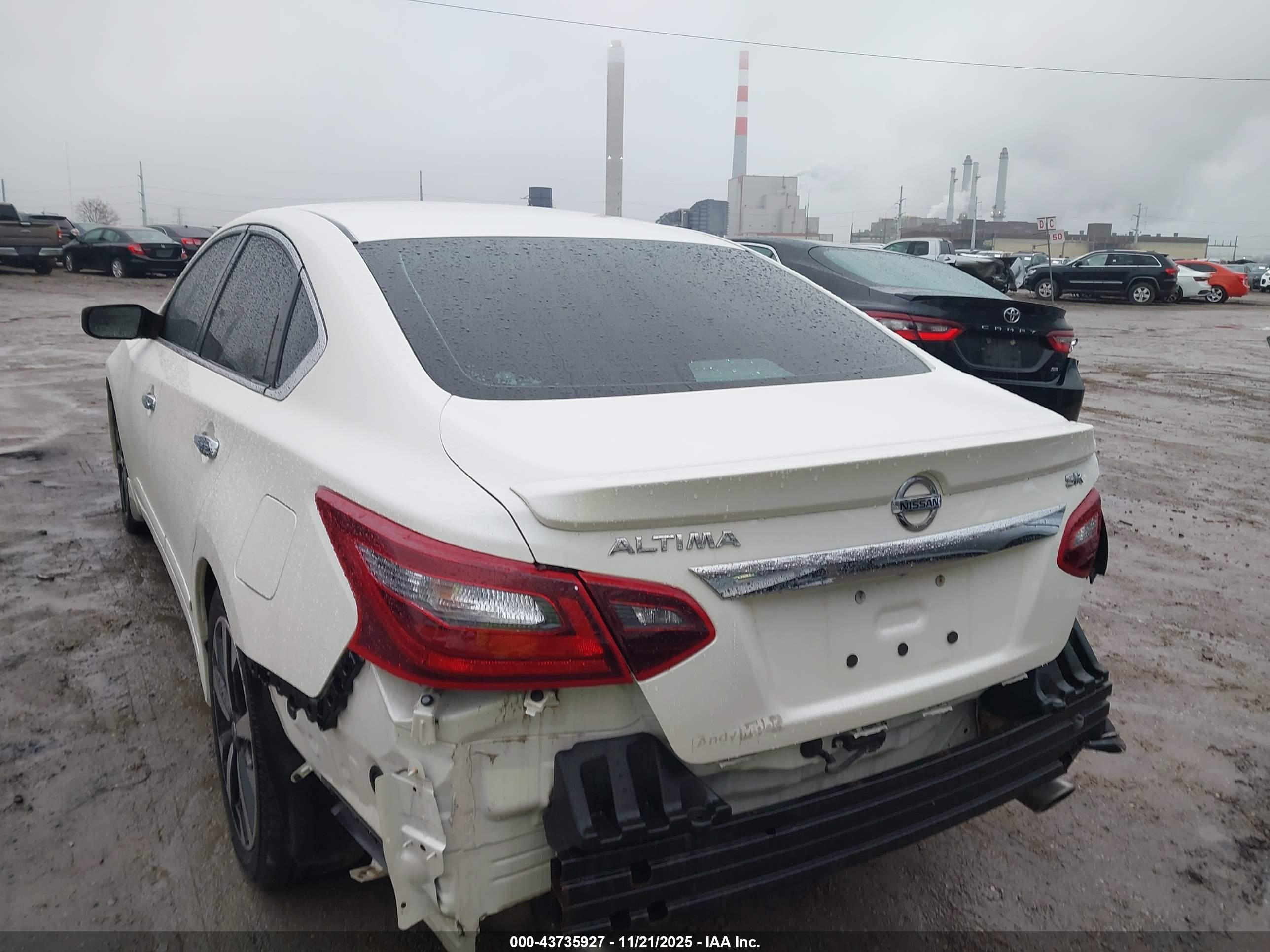 NISSAN ALTIMA image 3
