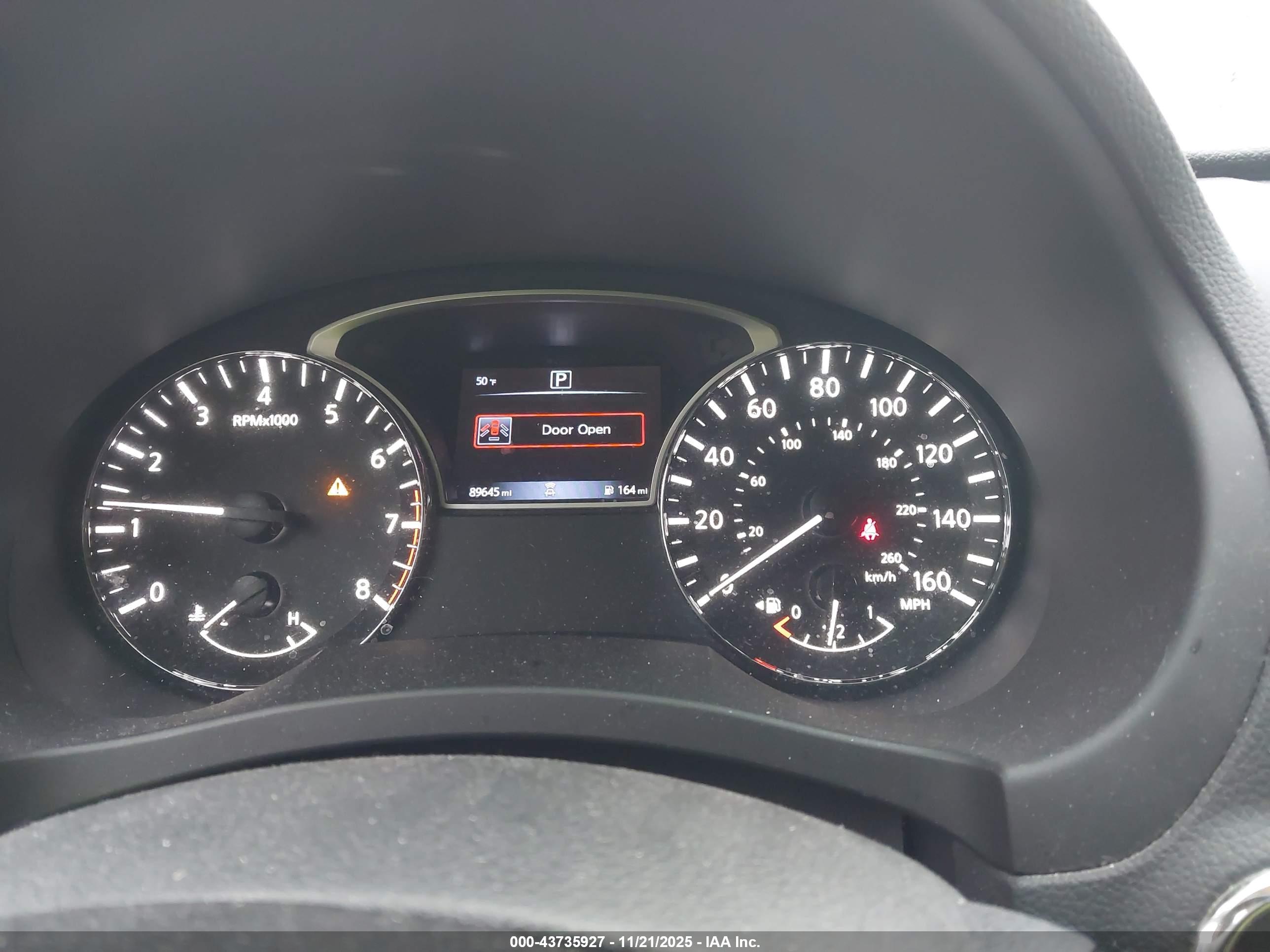 NISSAN ALTIMA image 7