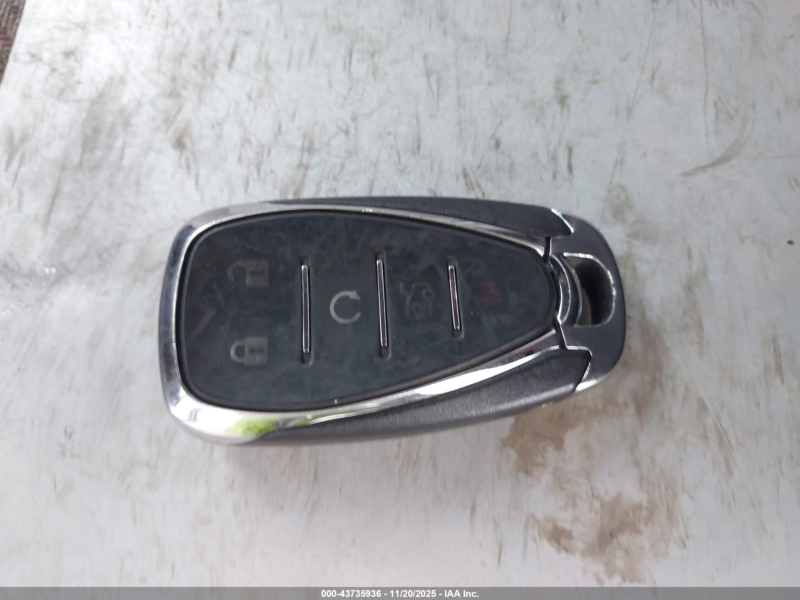 CHEVROLET MALIBU image 11