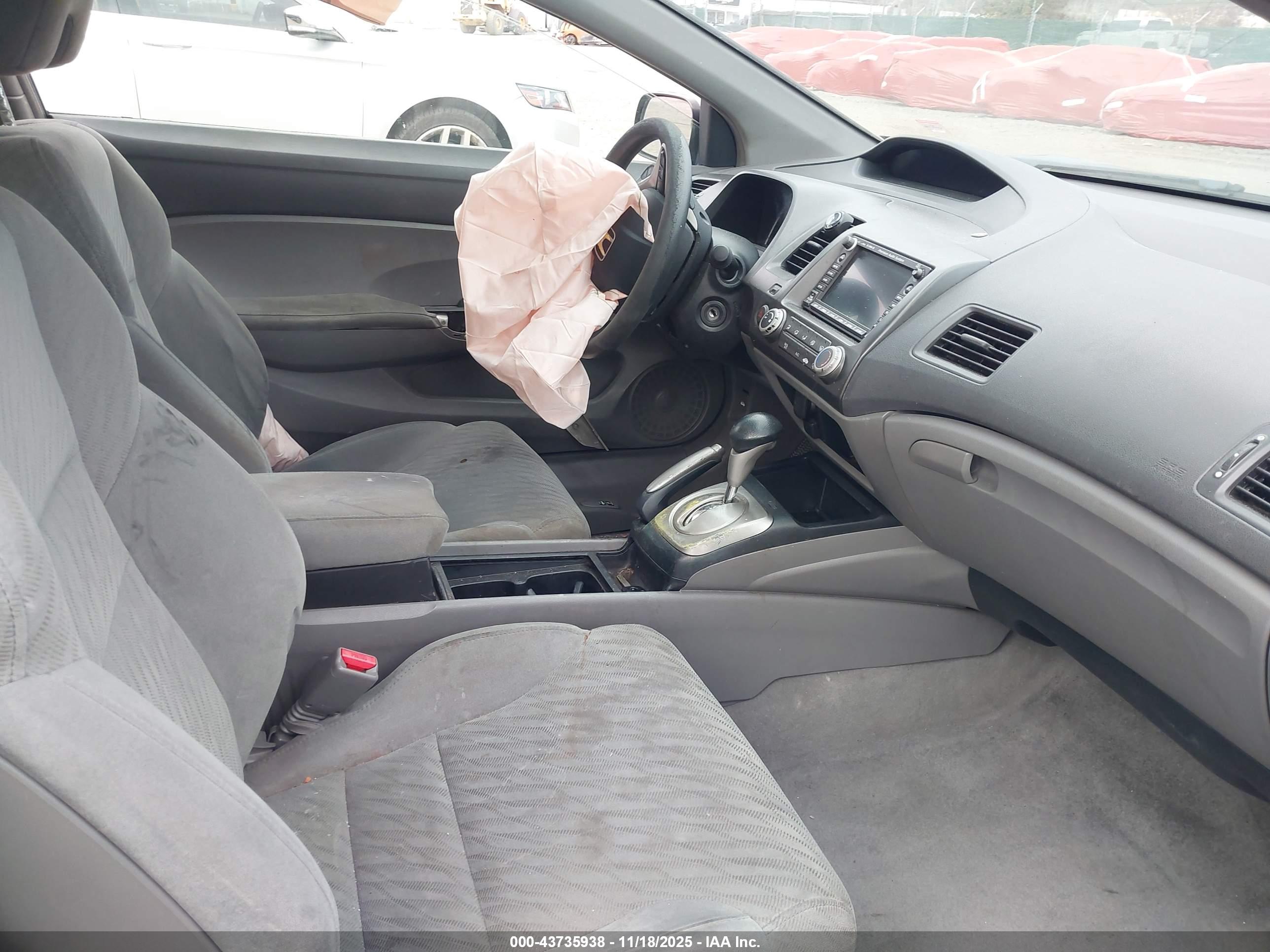 HONDA CIVIC image 5