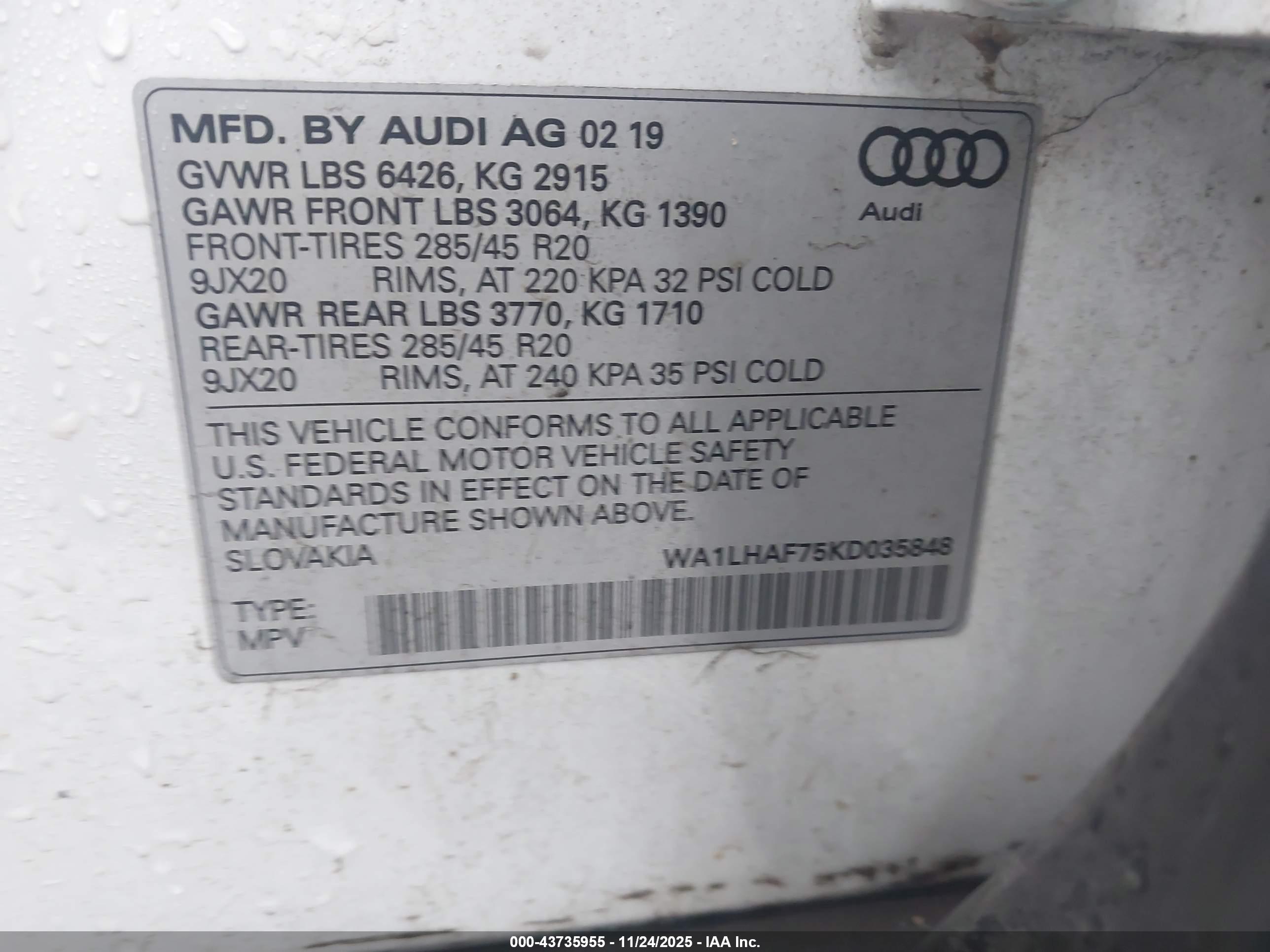 AUDI Q7 image 9