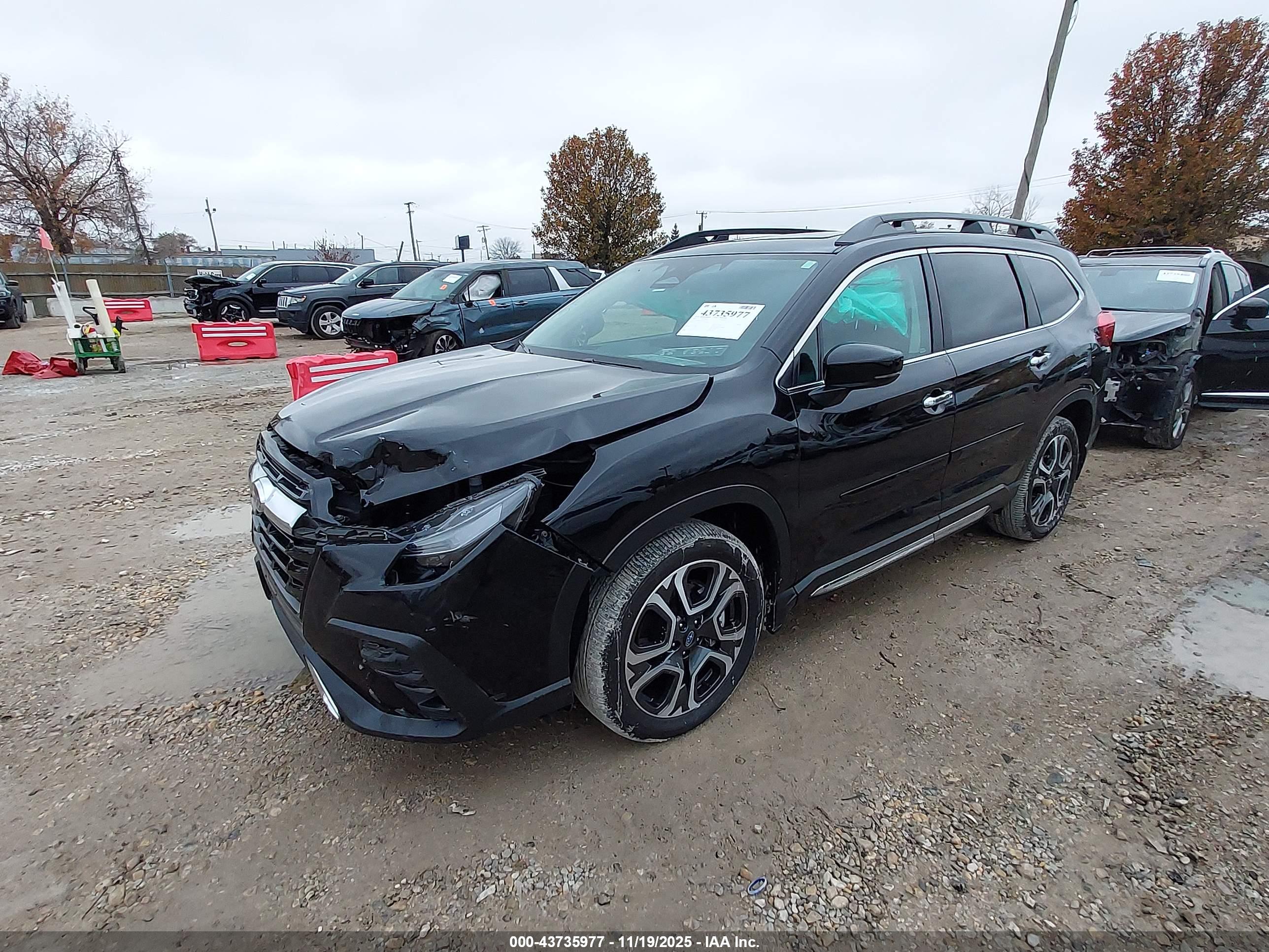 SUBARU ASCENT image 2