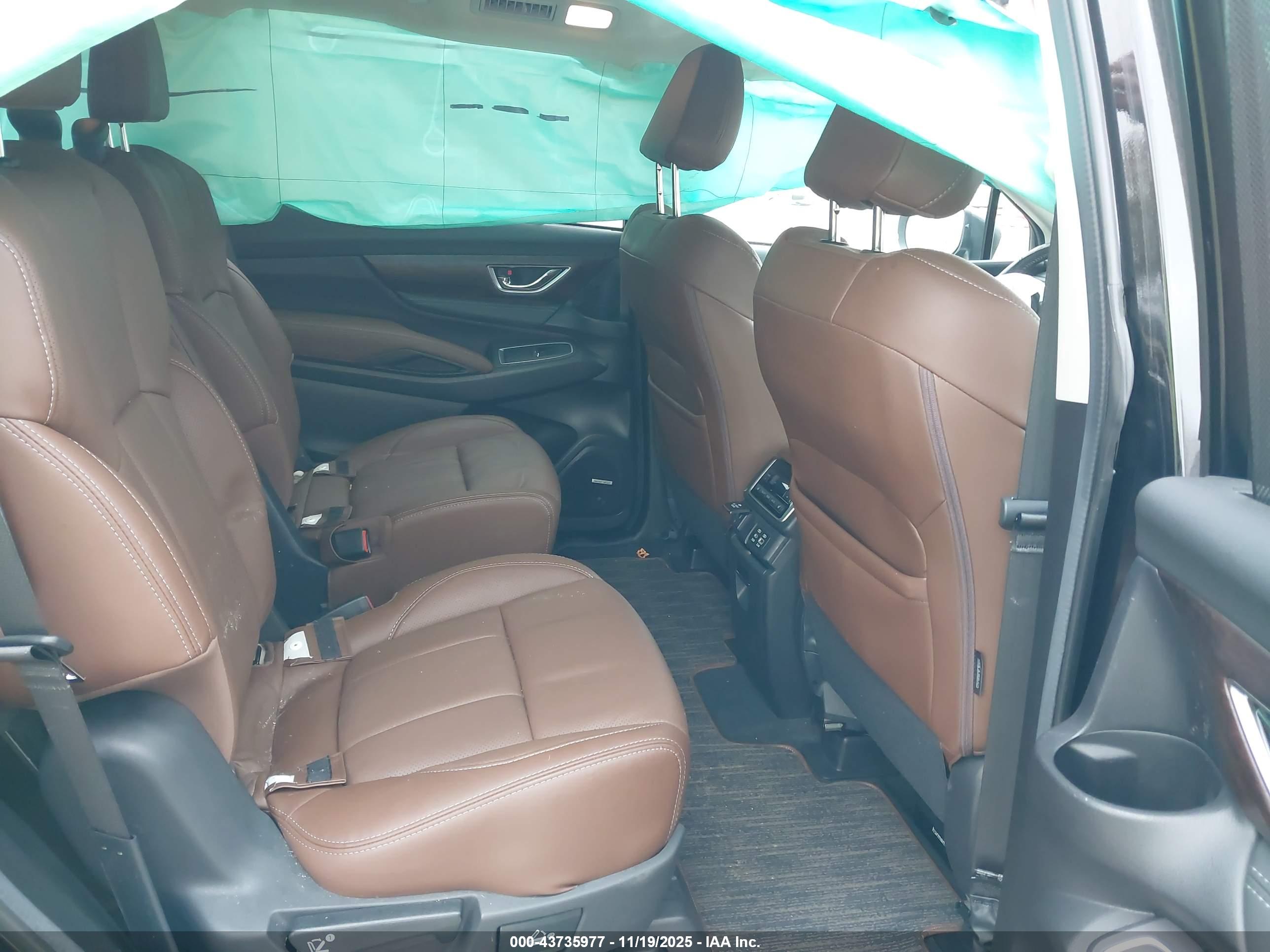 SUBARU ASCENT image 8
