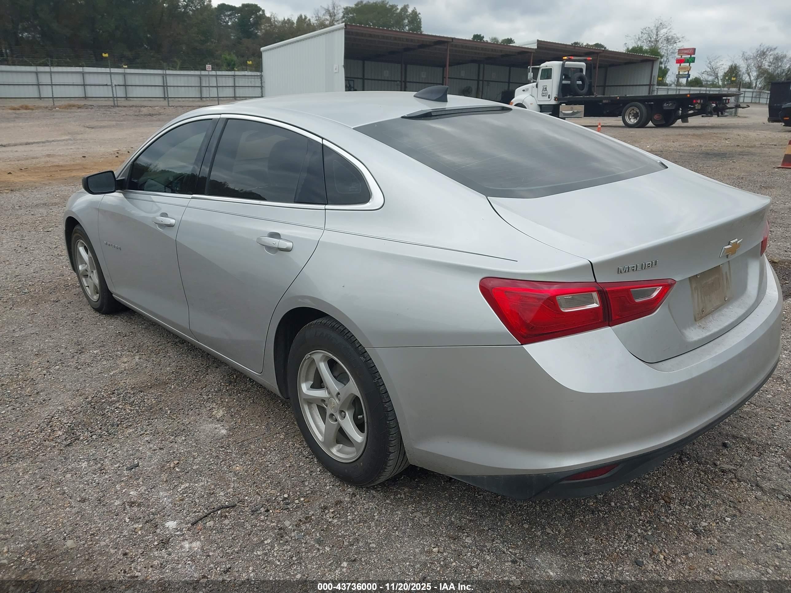 CHEVROLET MALIBU image 3