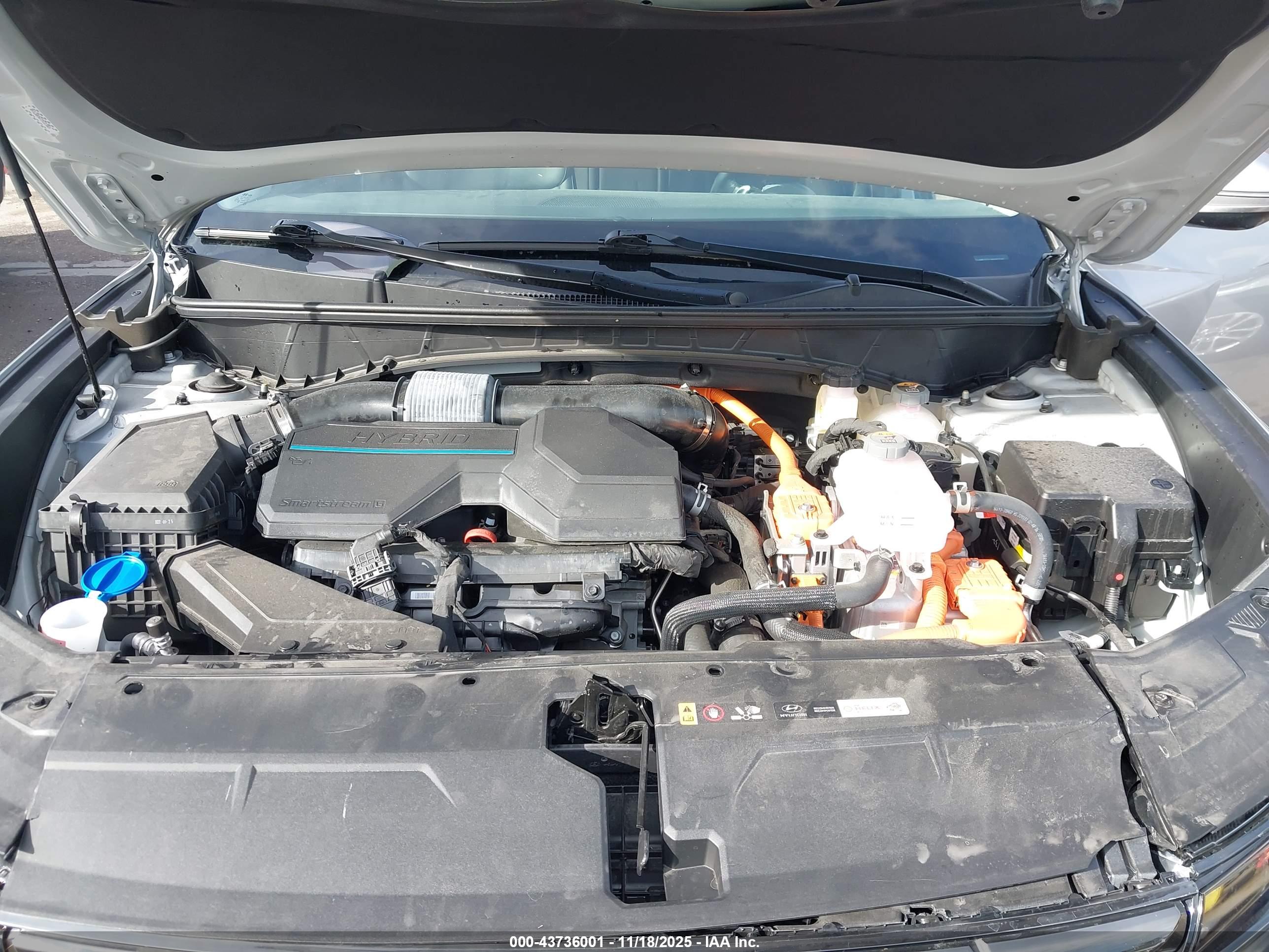 HYUNDAI TUCSON image 10