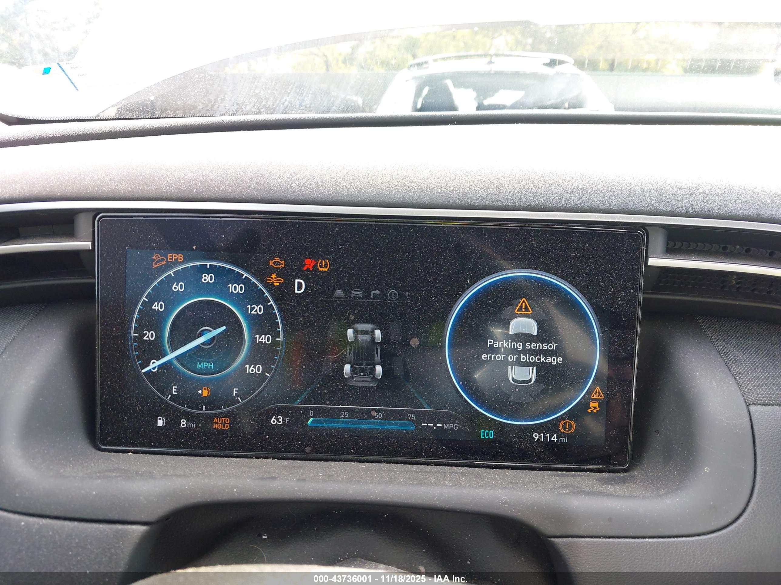 HYUNDAI TUCSON image 7