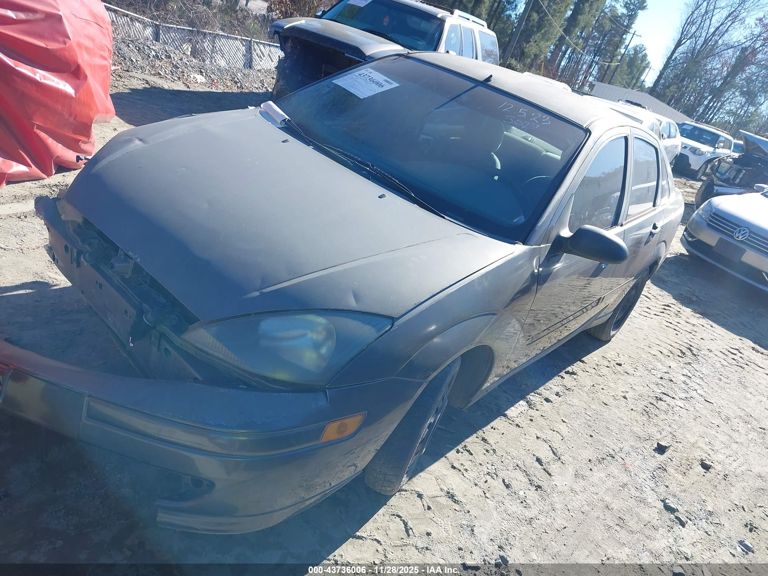 FORD FOCUS image 2