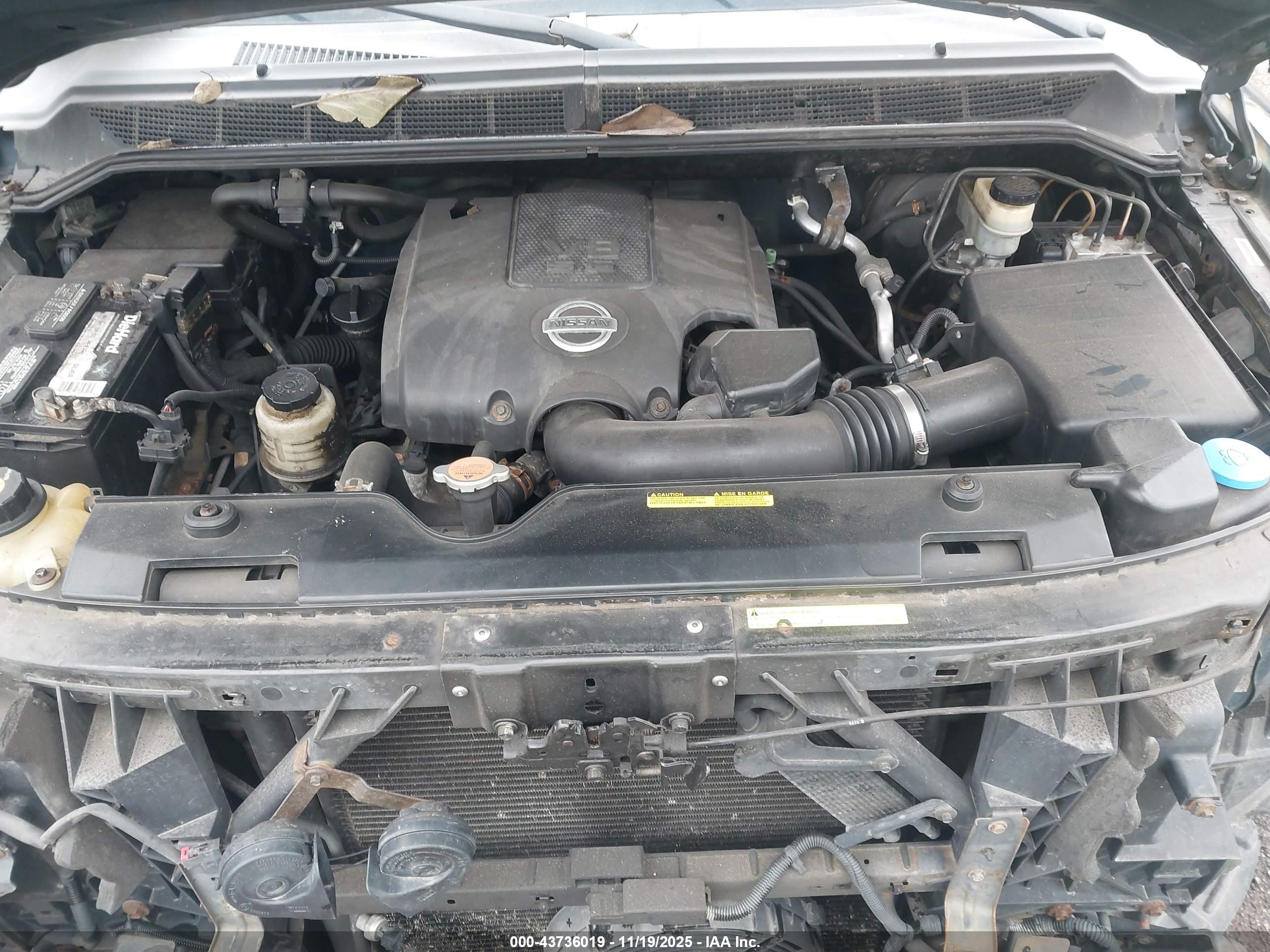 NISSAN TITAN image 10