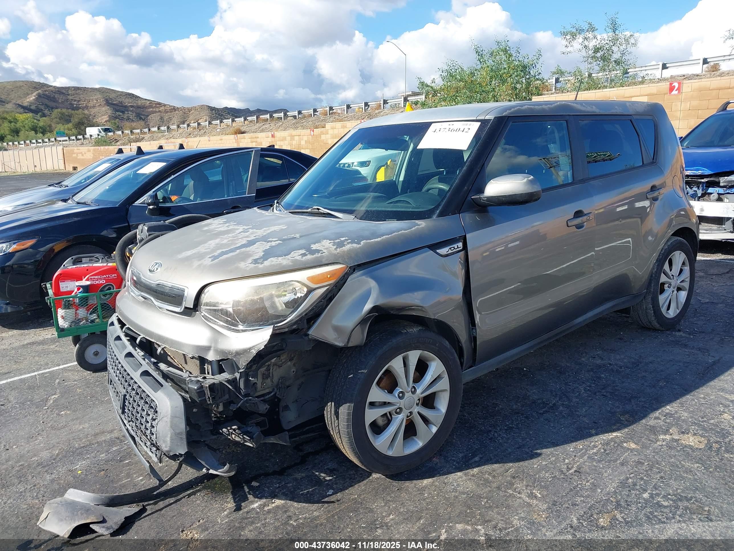 KIA SOUL image 2