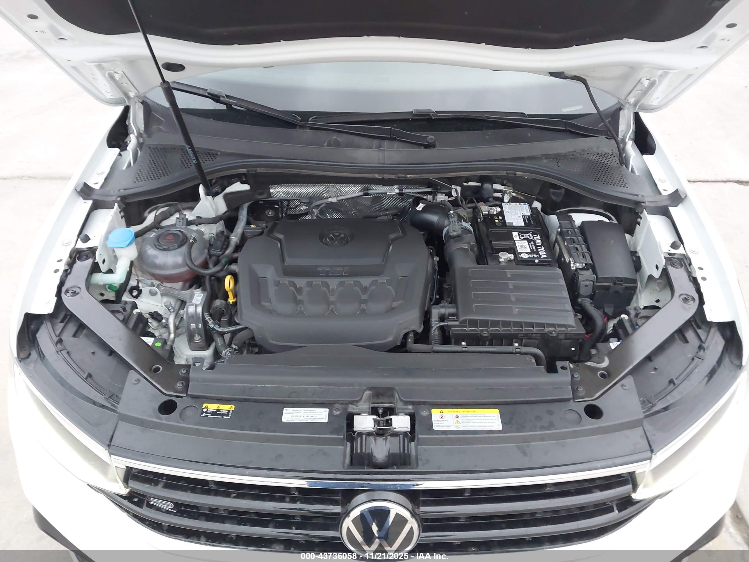 VOLKSWAGEN TIGUAN image 10