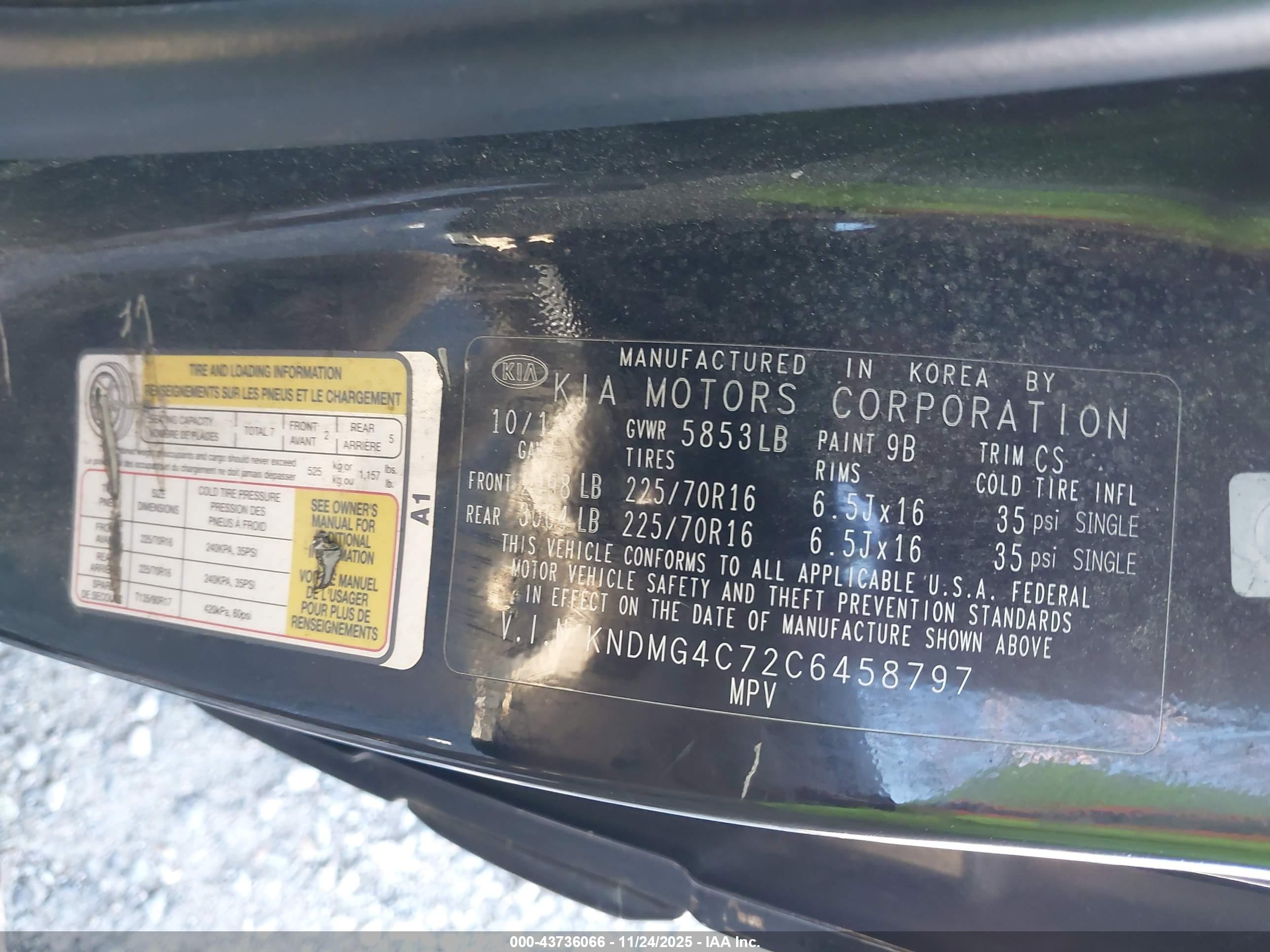 KIA SEDONA image 9