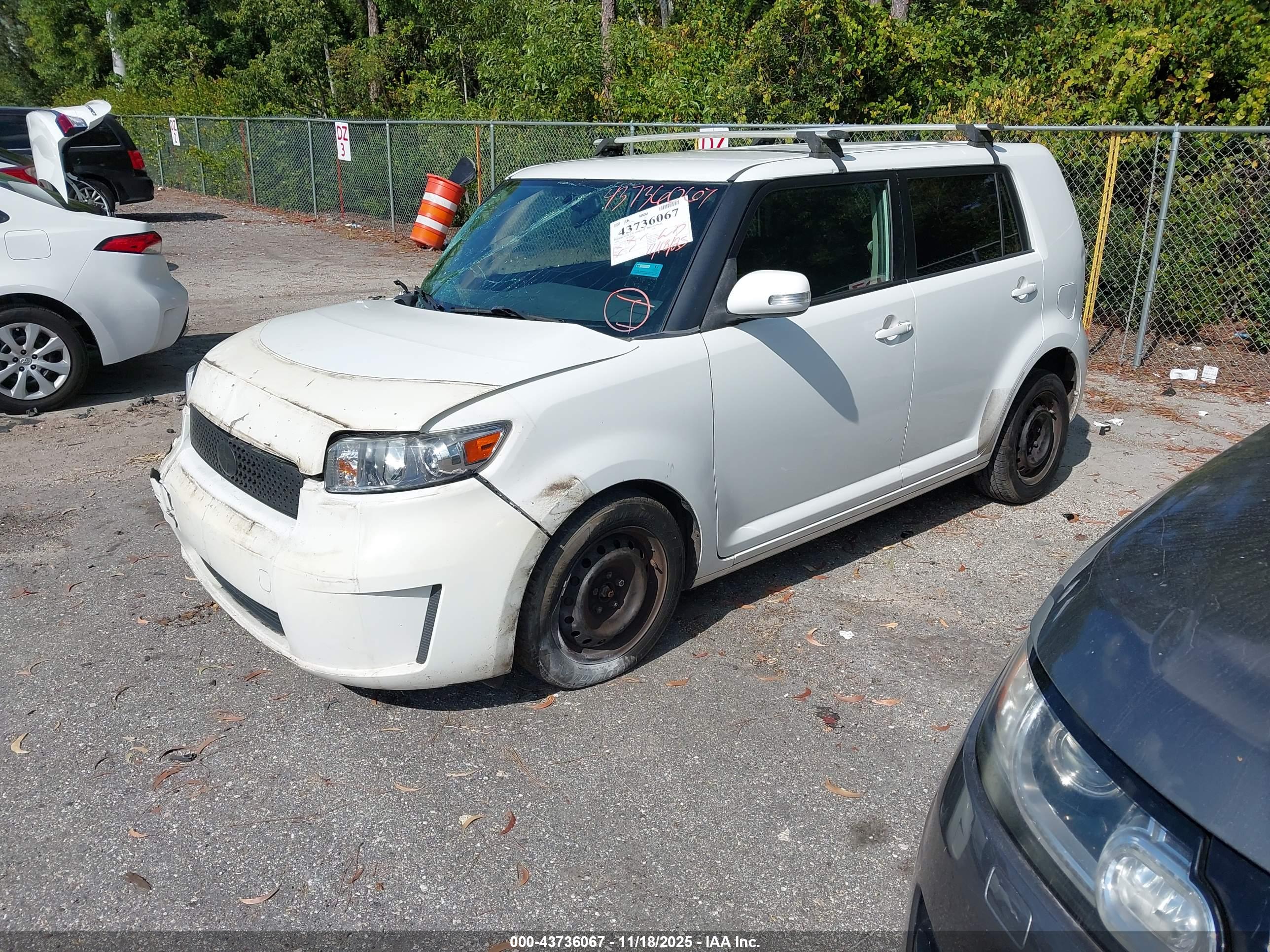 SCION XB image 2