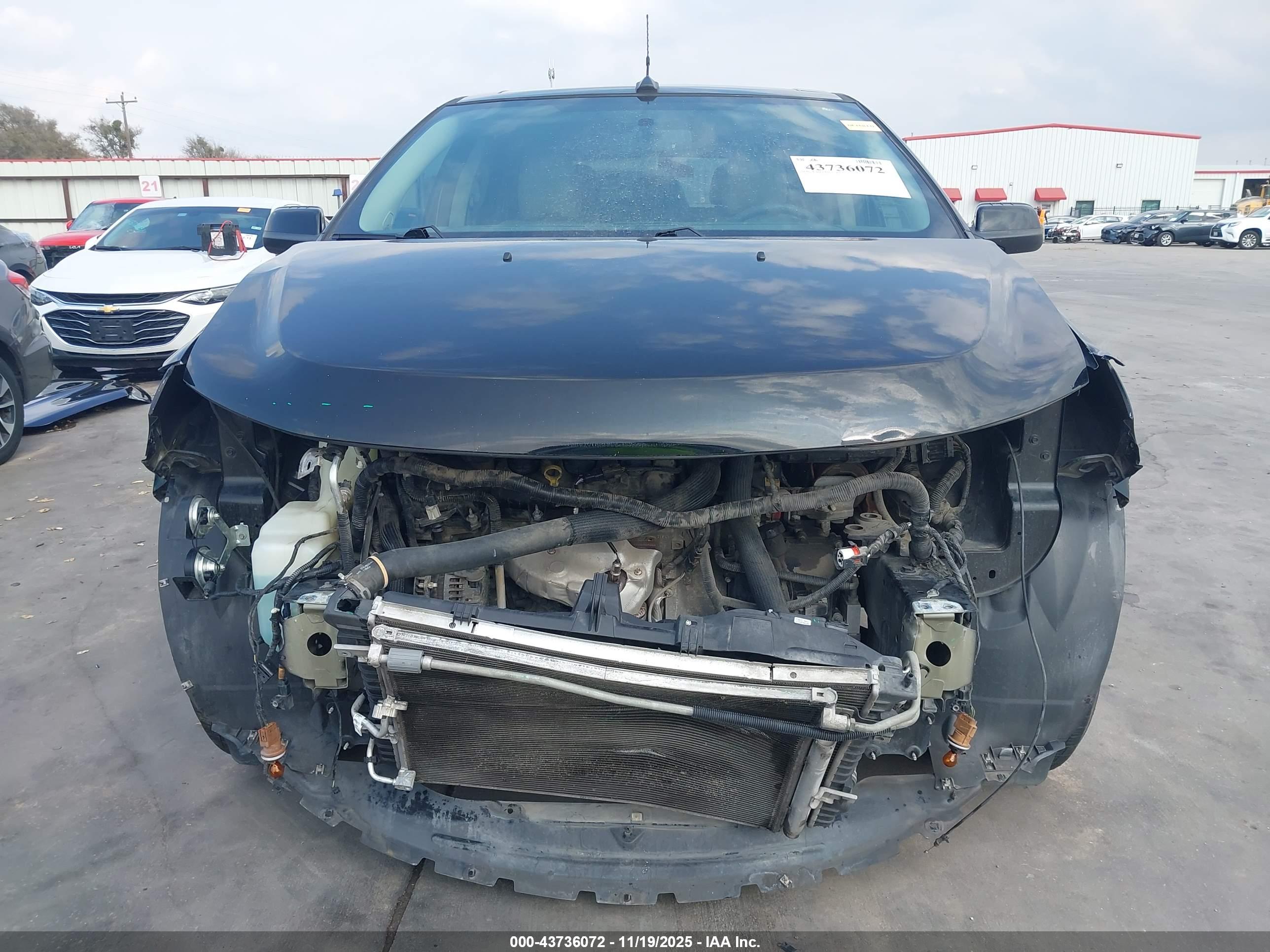FORD EDGE image 6