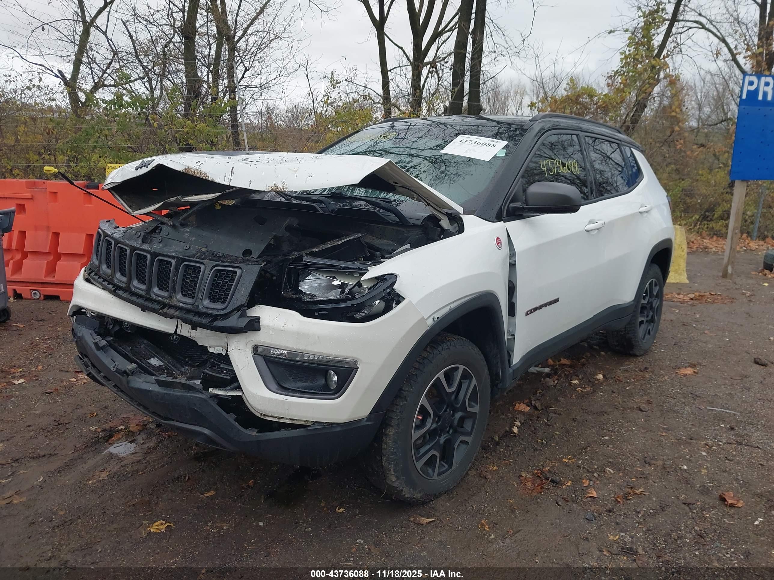 JEEP COMPASS image 6