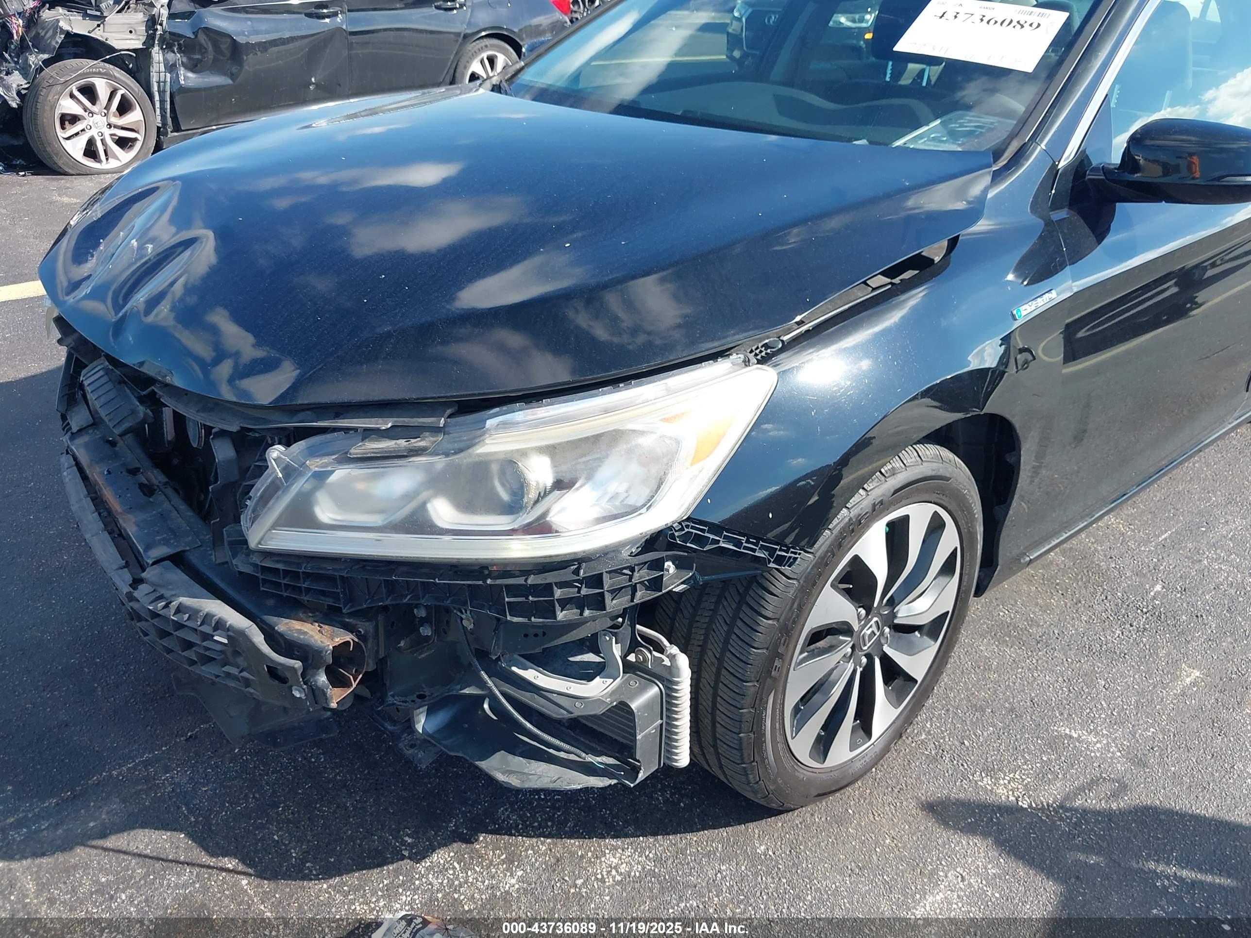 HONDA ACCORD image 6