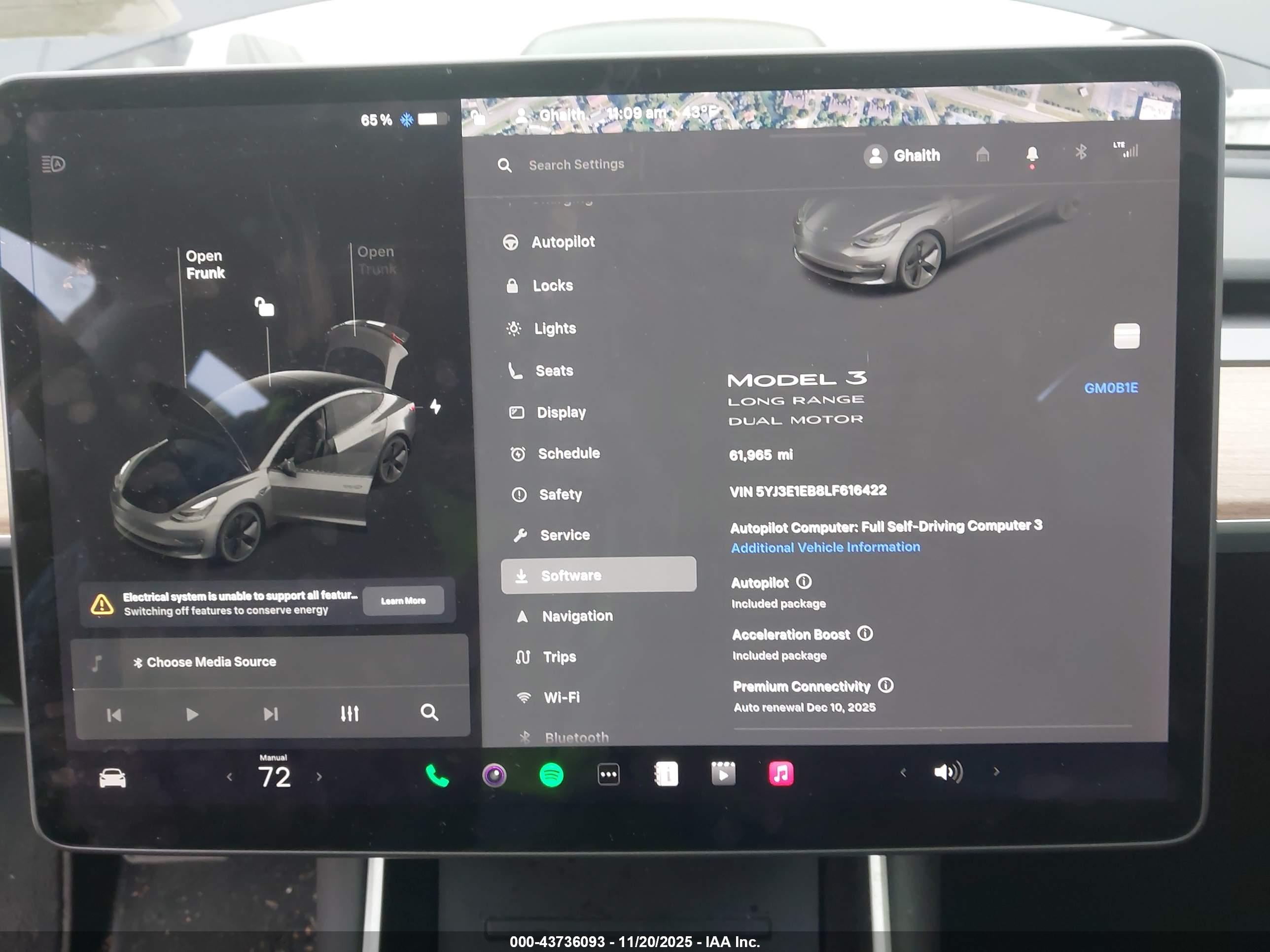 TESLA MODEL image 7