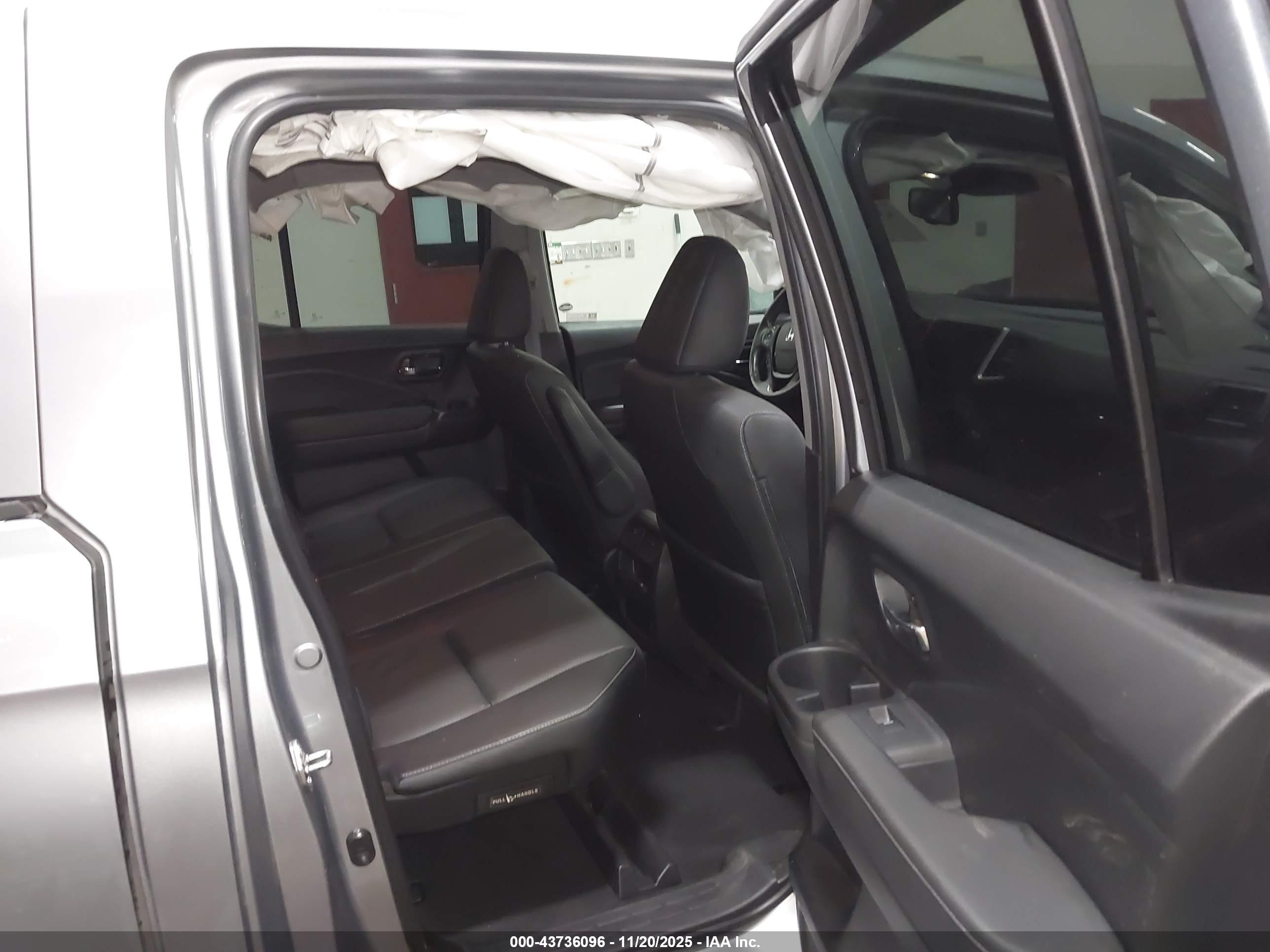 HONDA RIDGELINE image 8