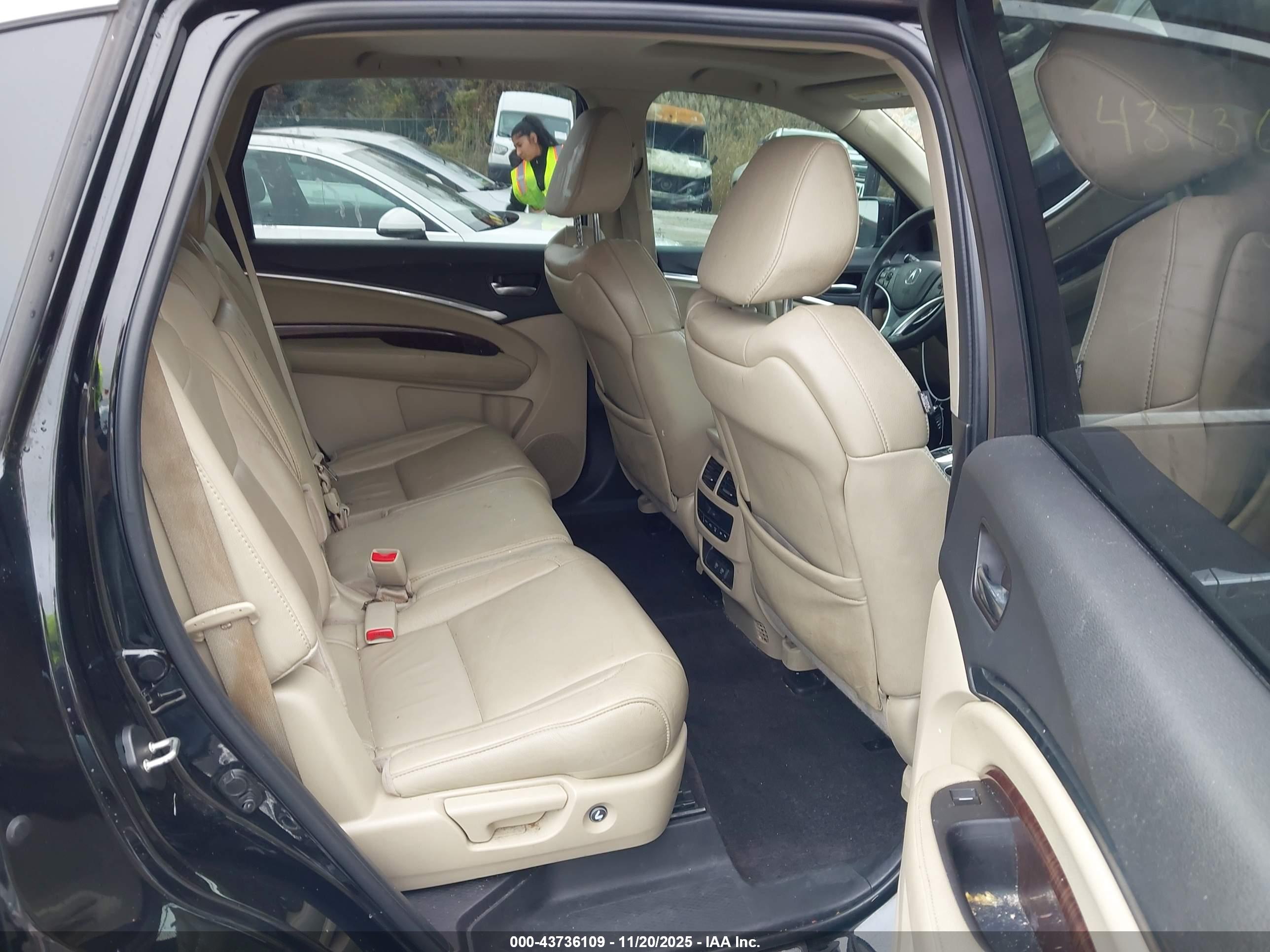 ACURA MDX image 8