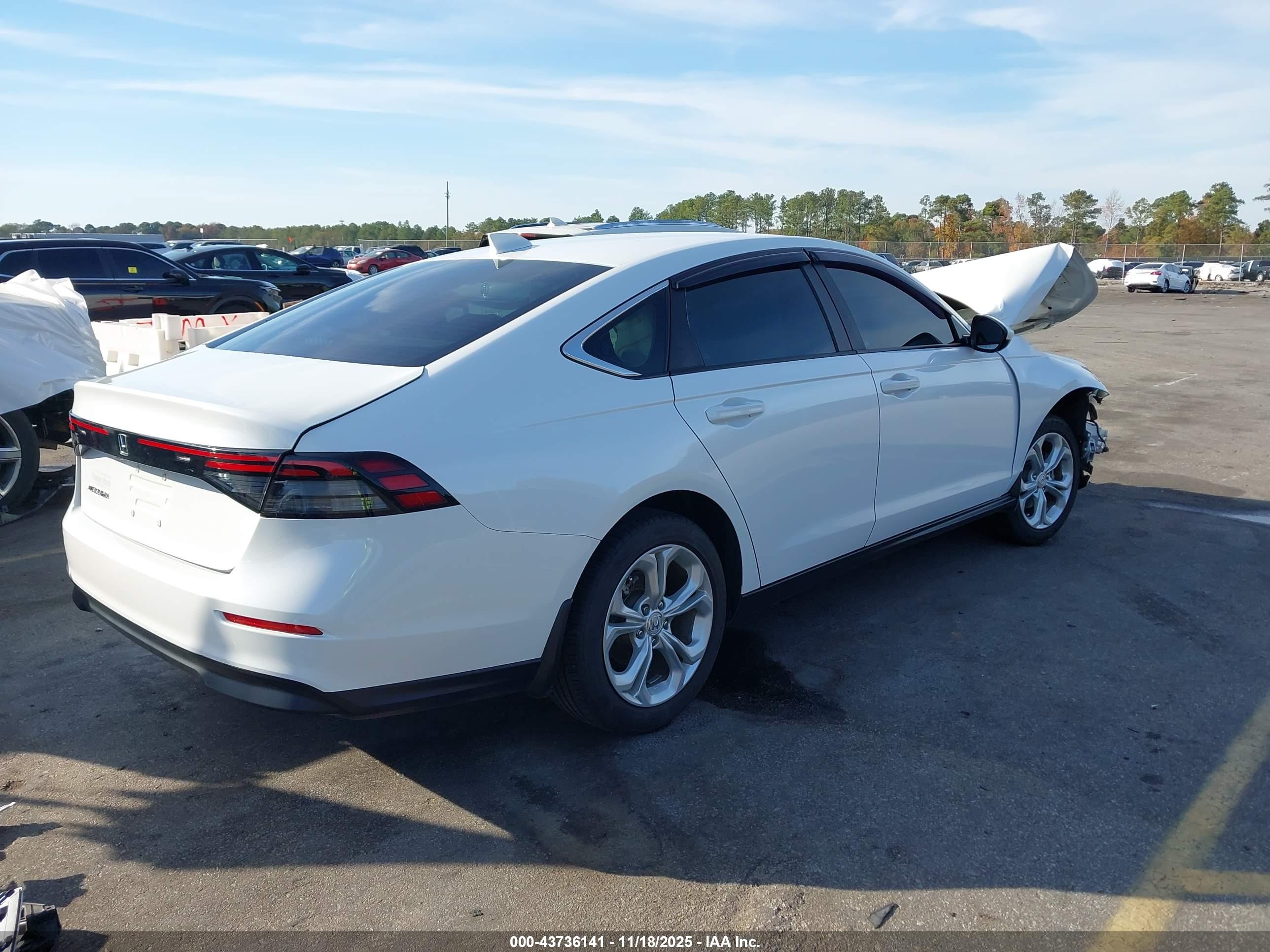HONDA ACCORD image 4