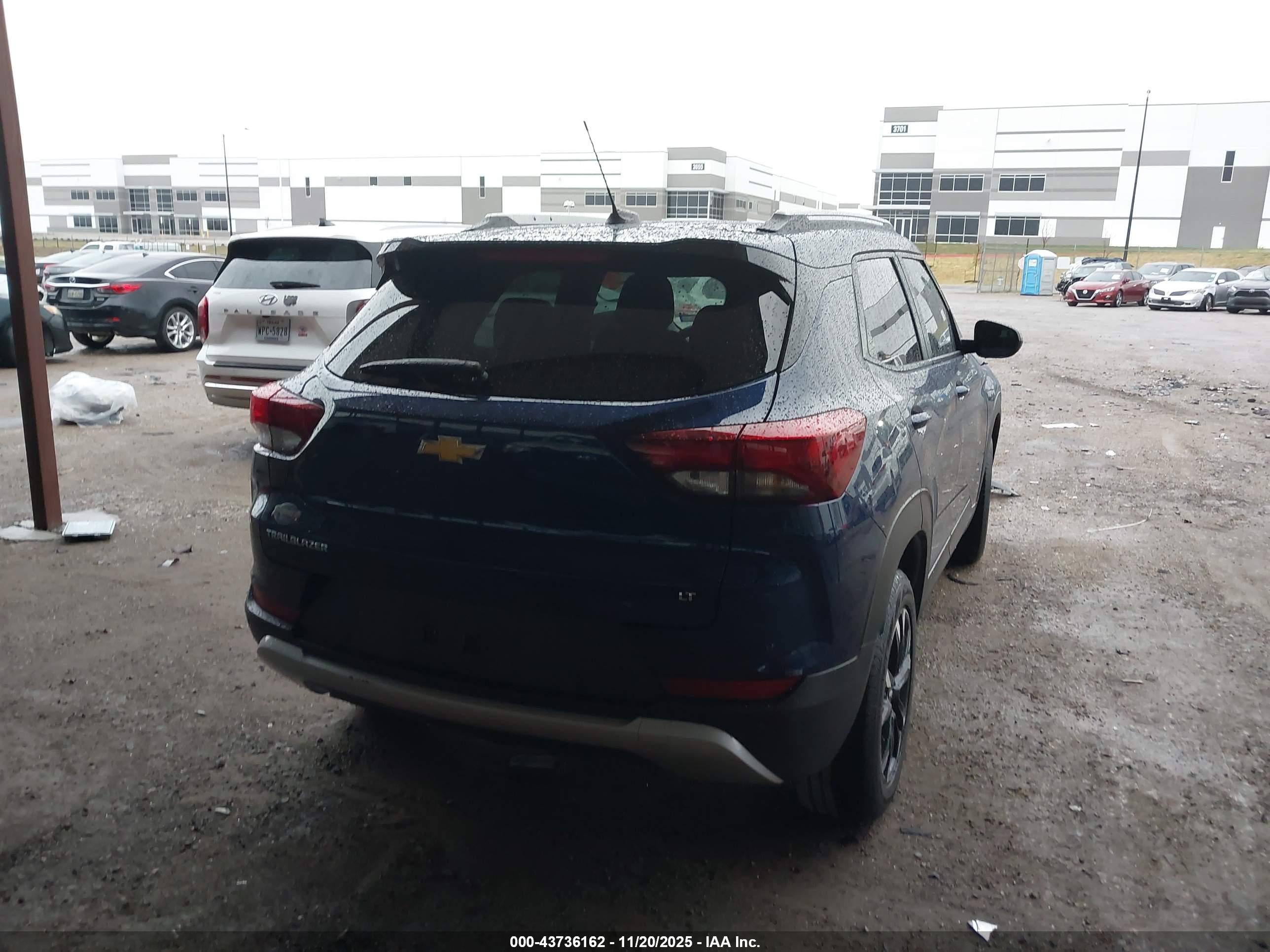 CHEVROLET TRAILBLAZER image 4