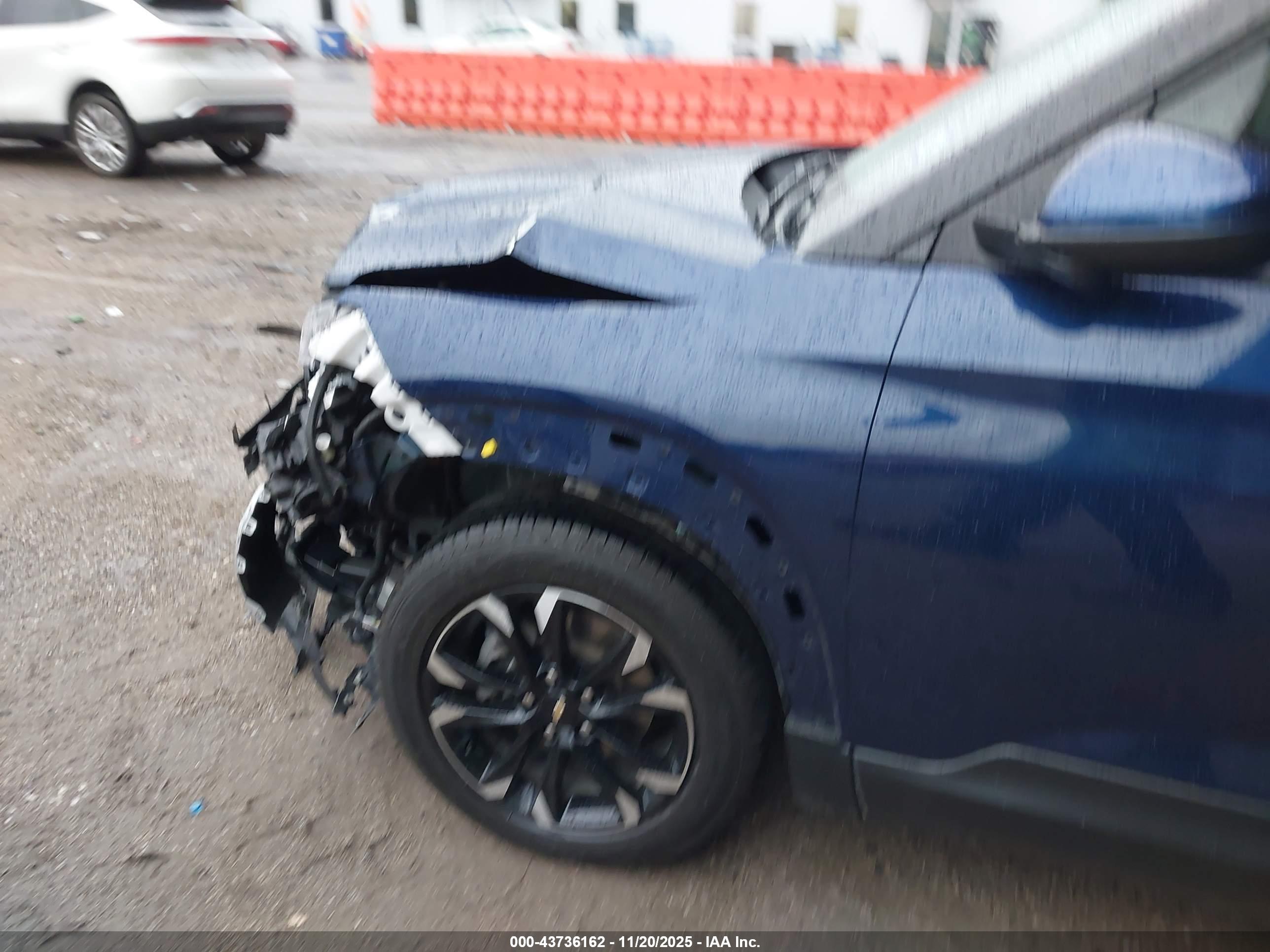 CHEVROLET TRAILBLAZER image 6