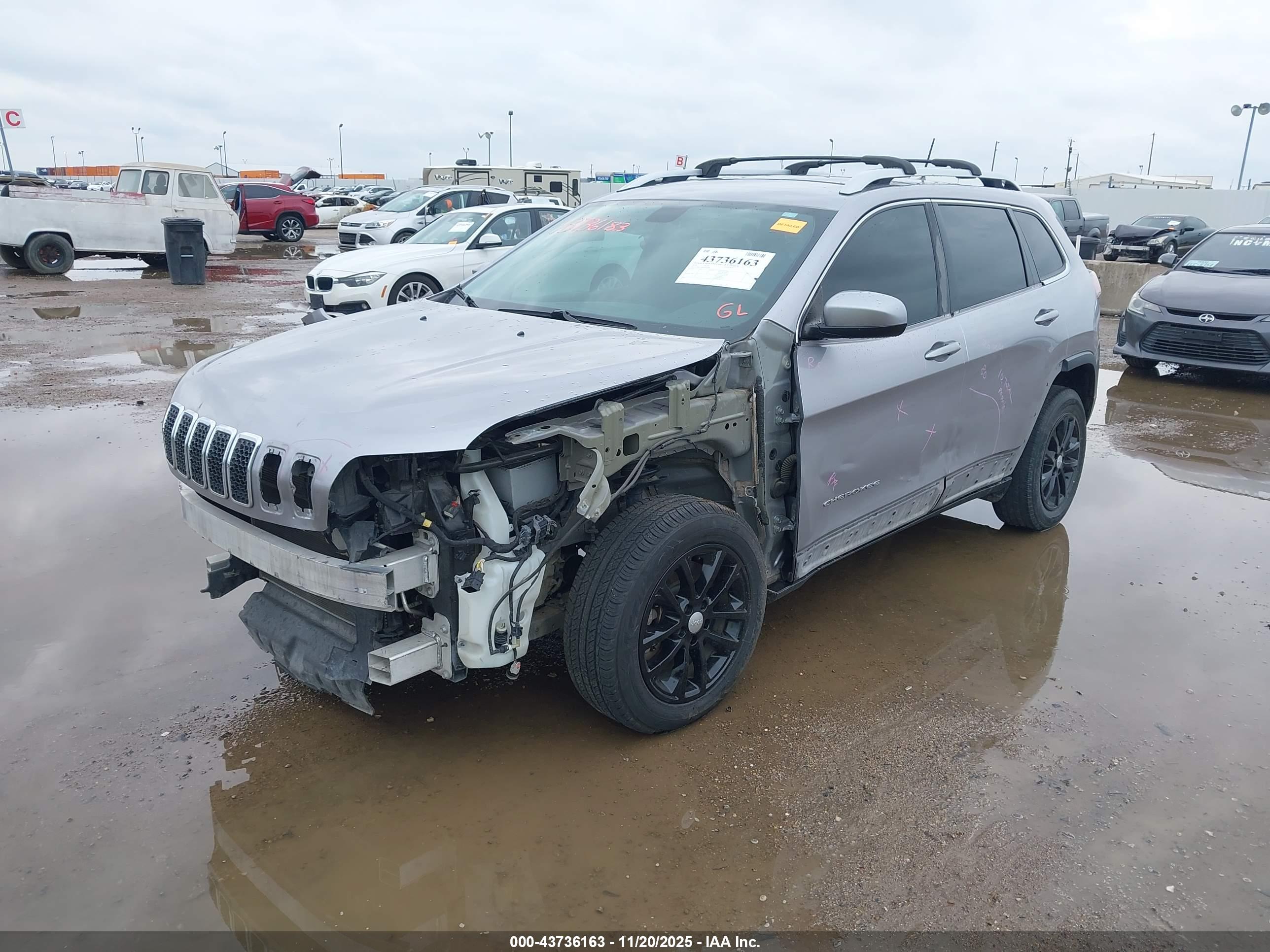JEEP CHEROKEE image 2