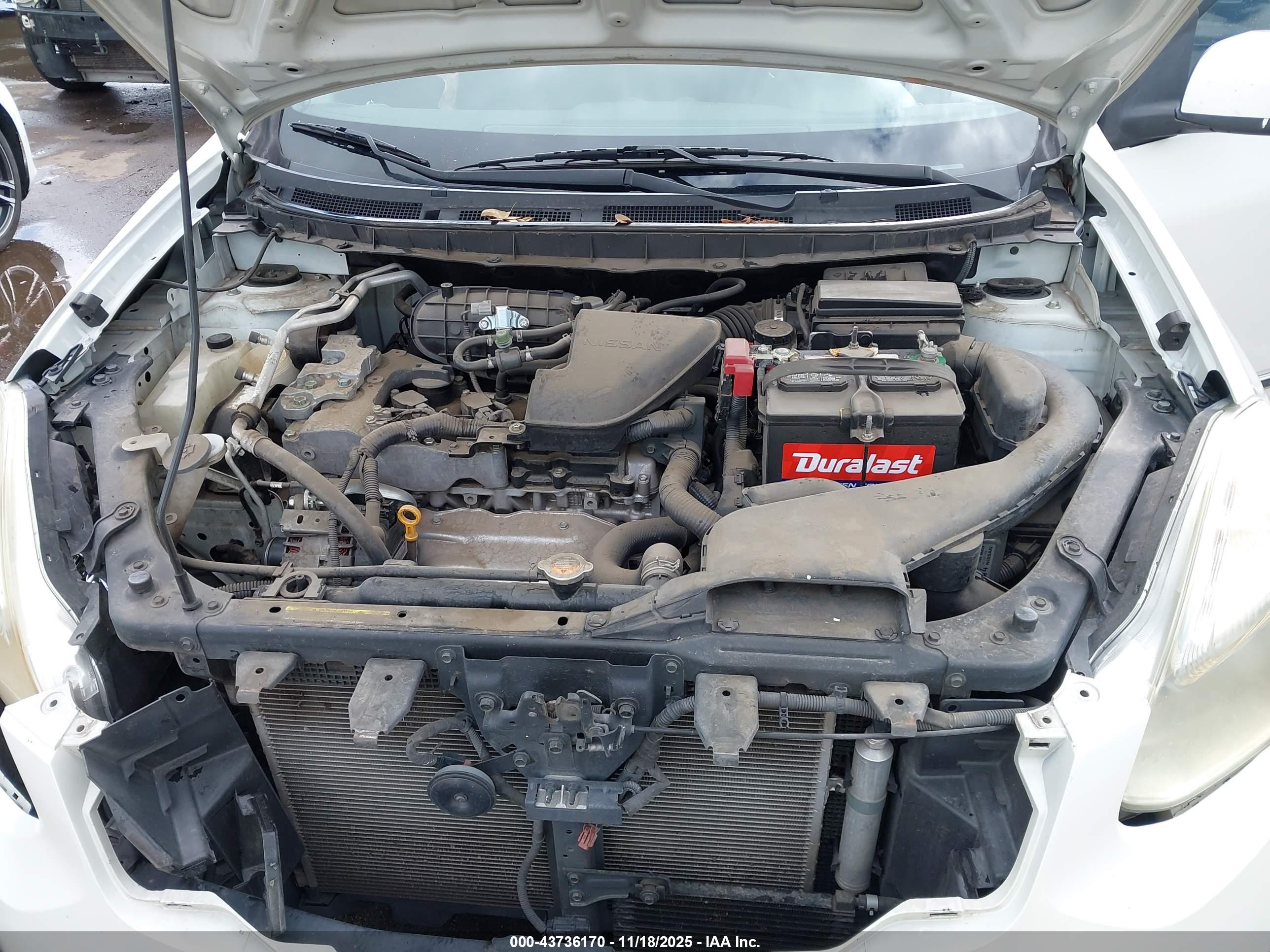 NISSAN ROGUE image 10
