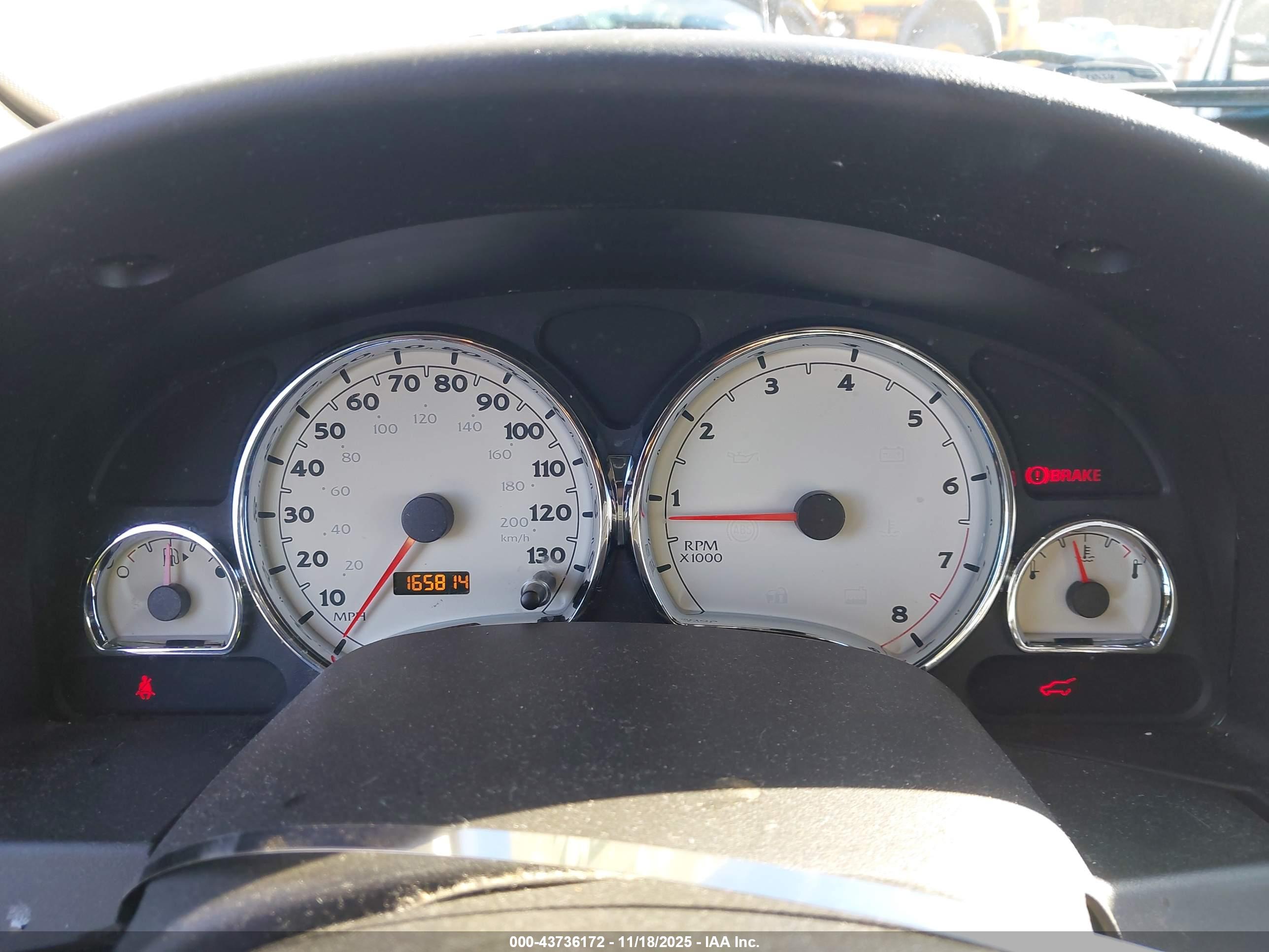 SATURN VUE image 7