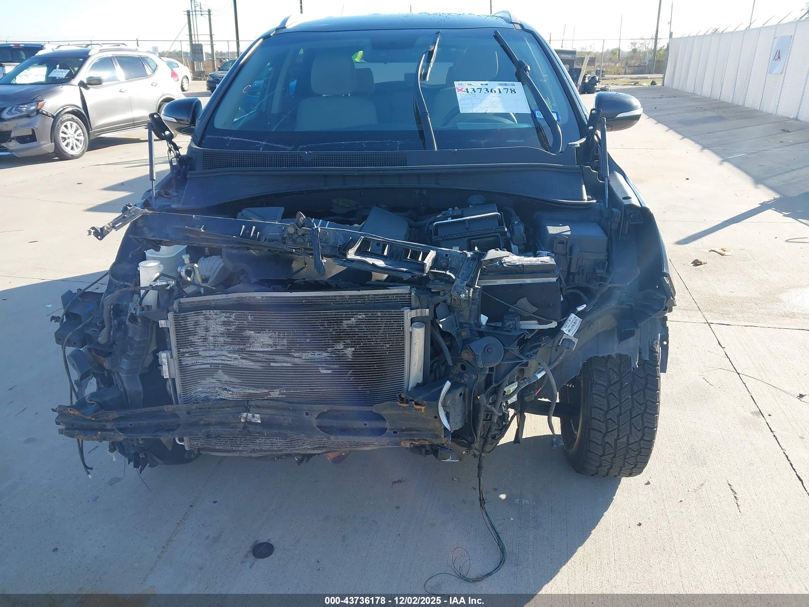 KIA SORENTO image 6