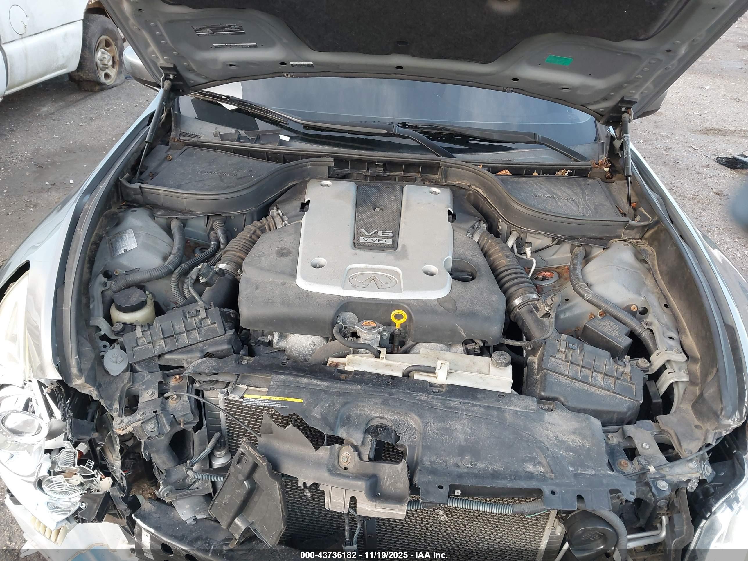 INFINITI G37X image 10