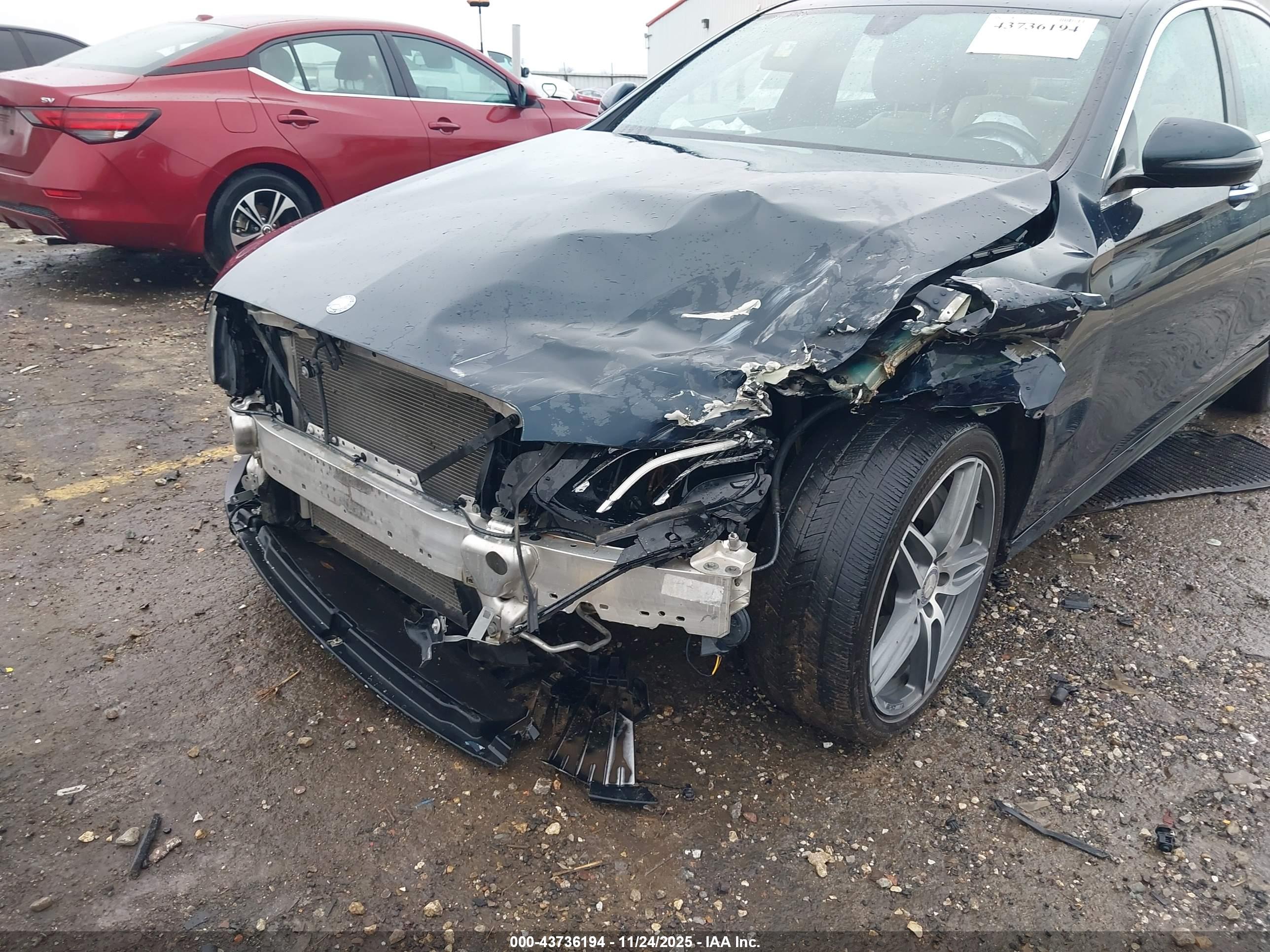 MERCEDES-BENZ E image 6