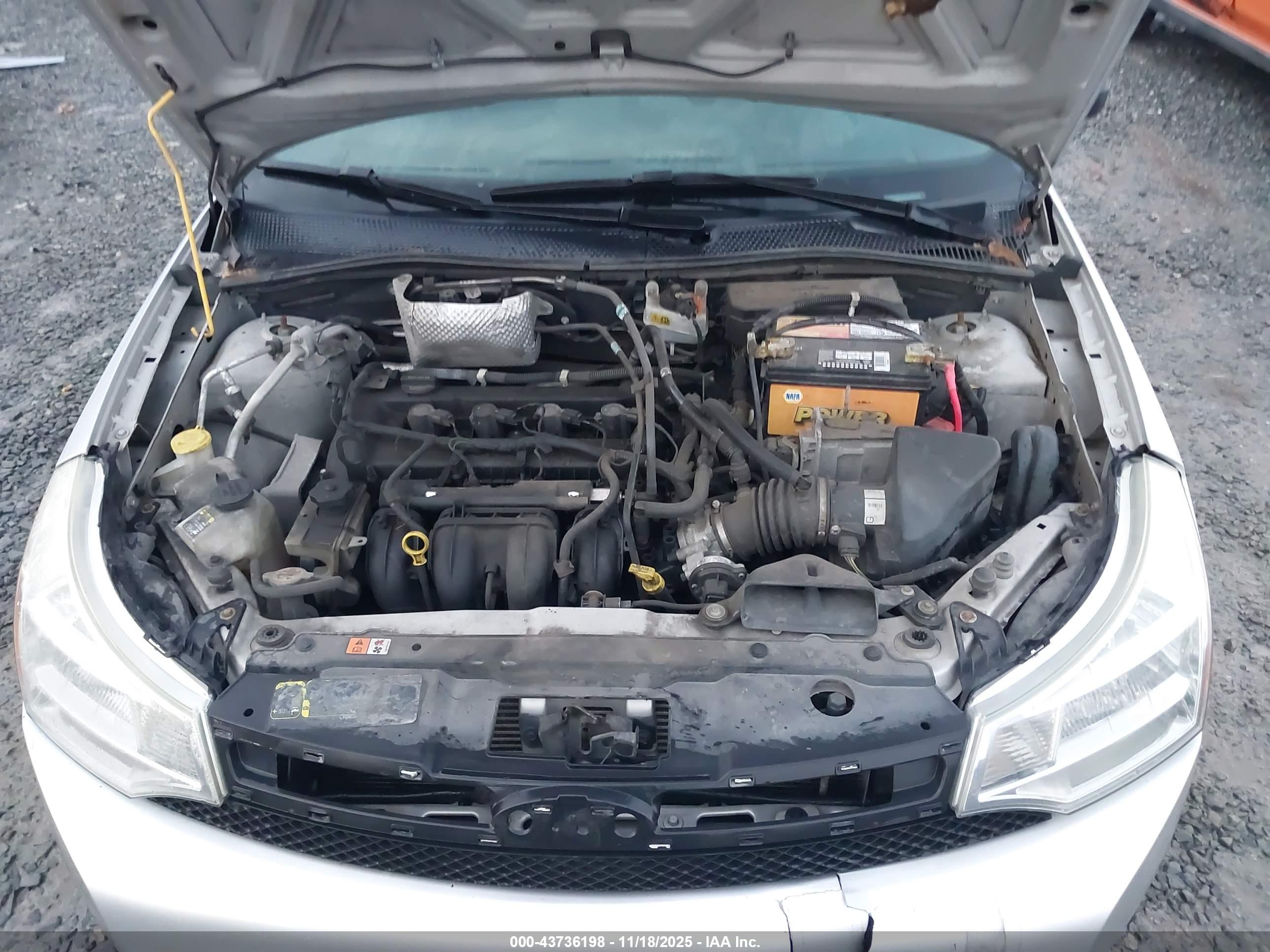 FORD FOCUS image 10