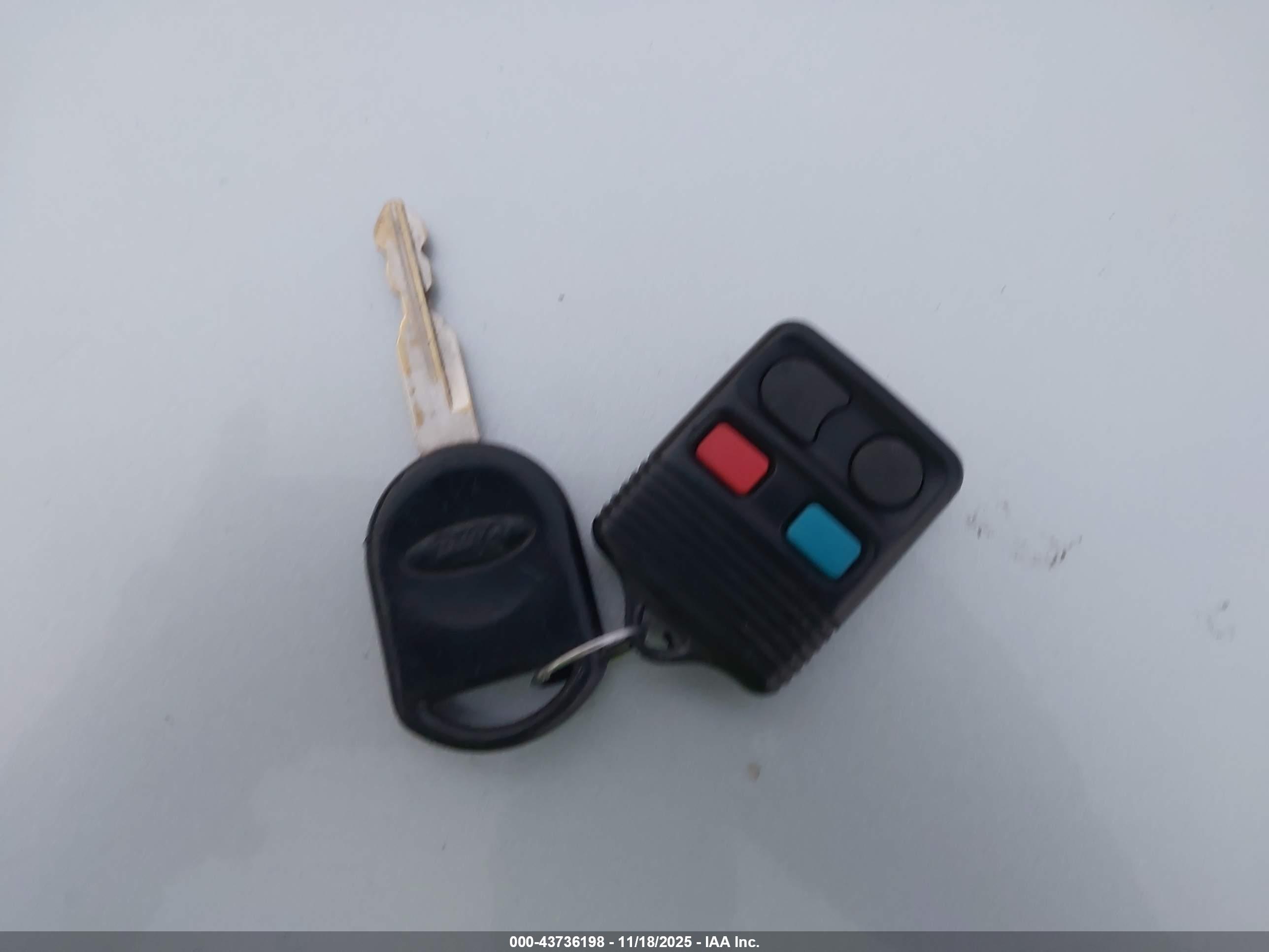 FORD FOCUS image 11