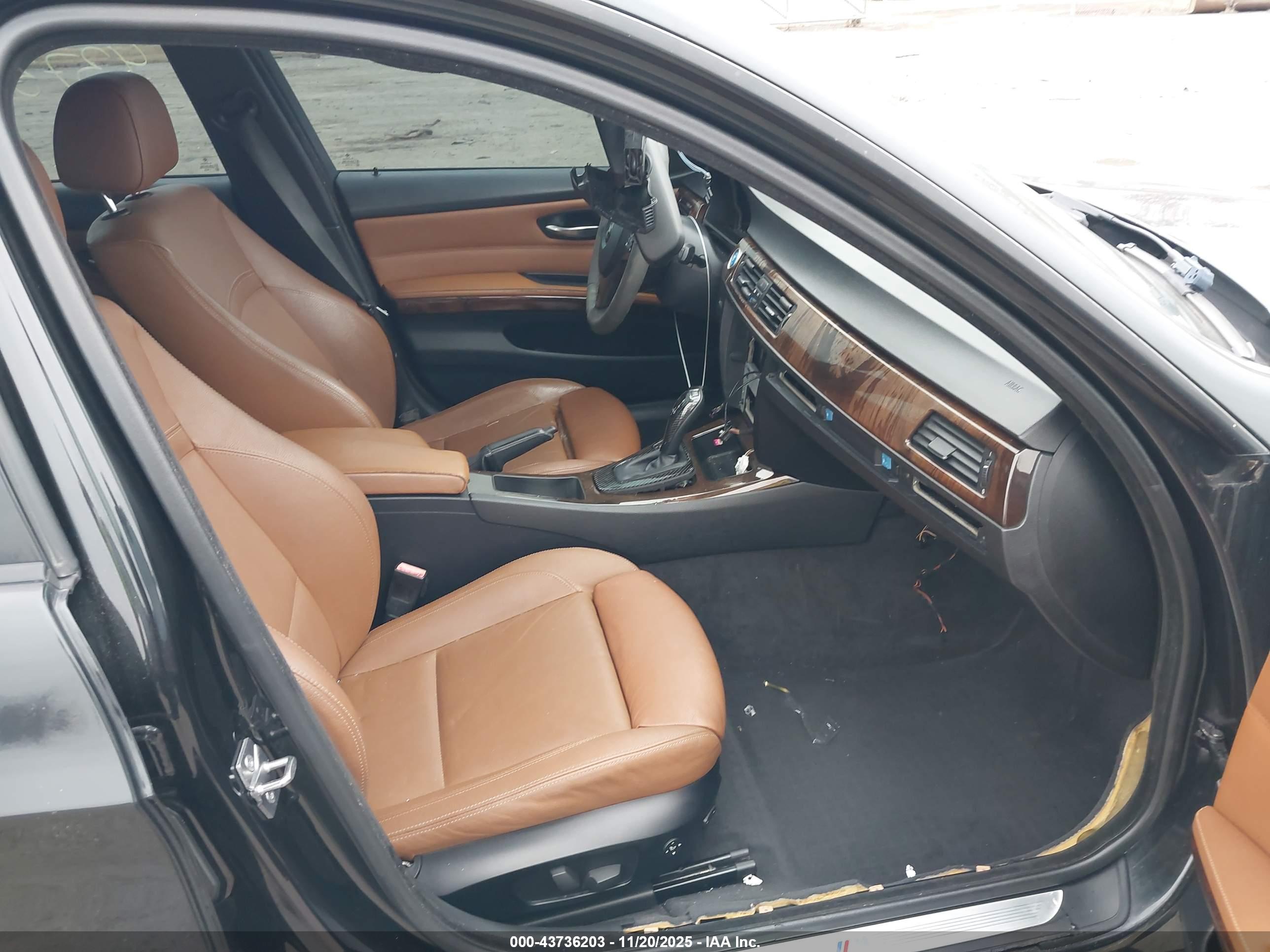 BMW 335I image 5