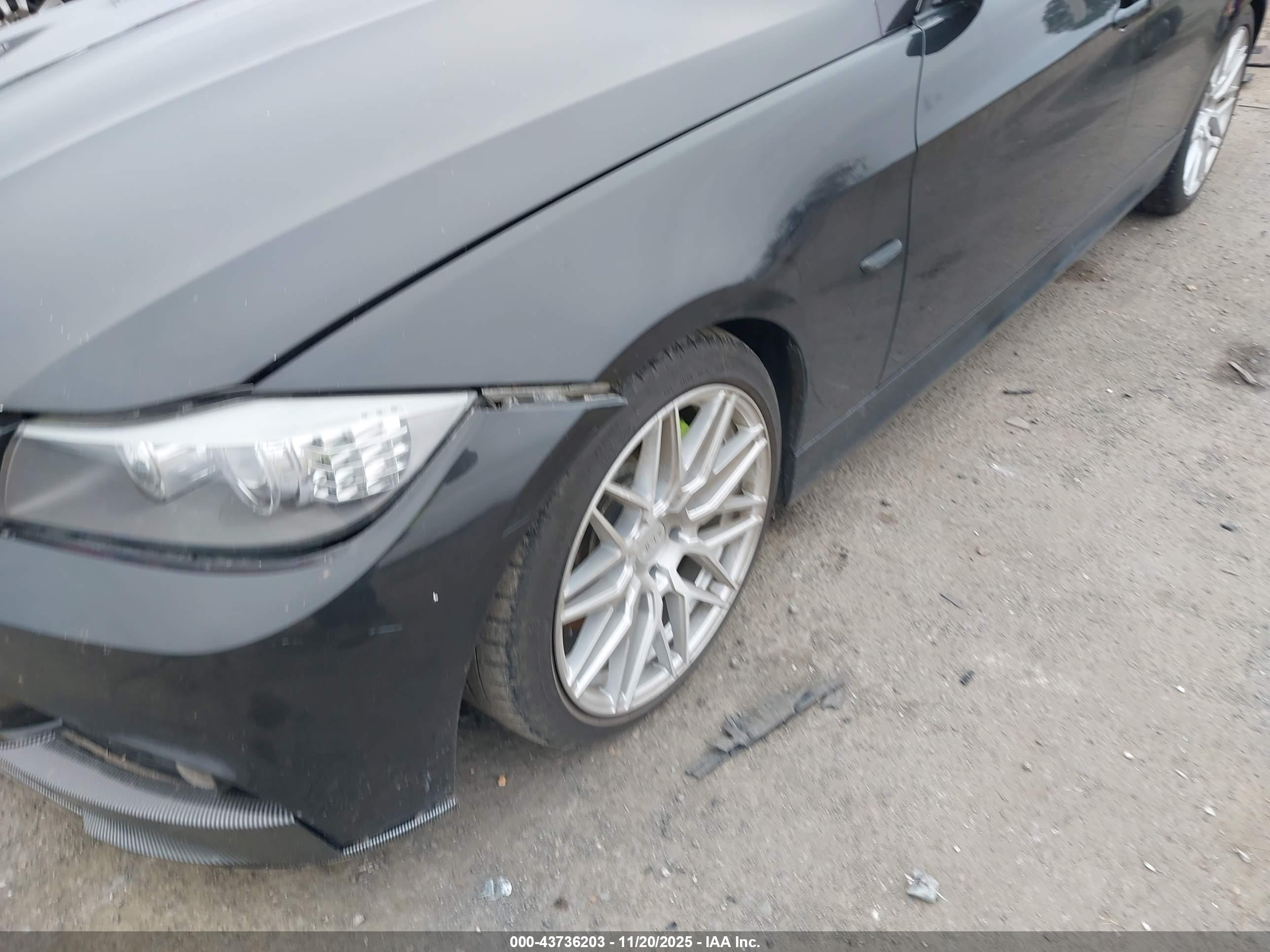 BMW 335I image 6