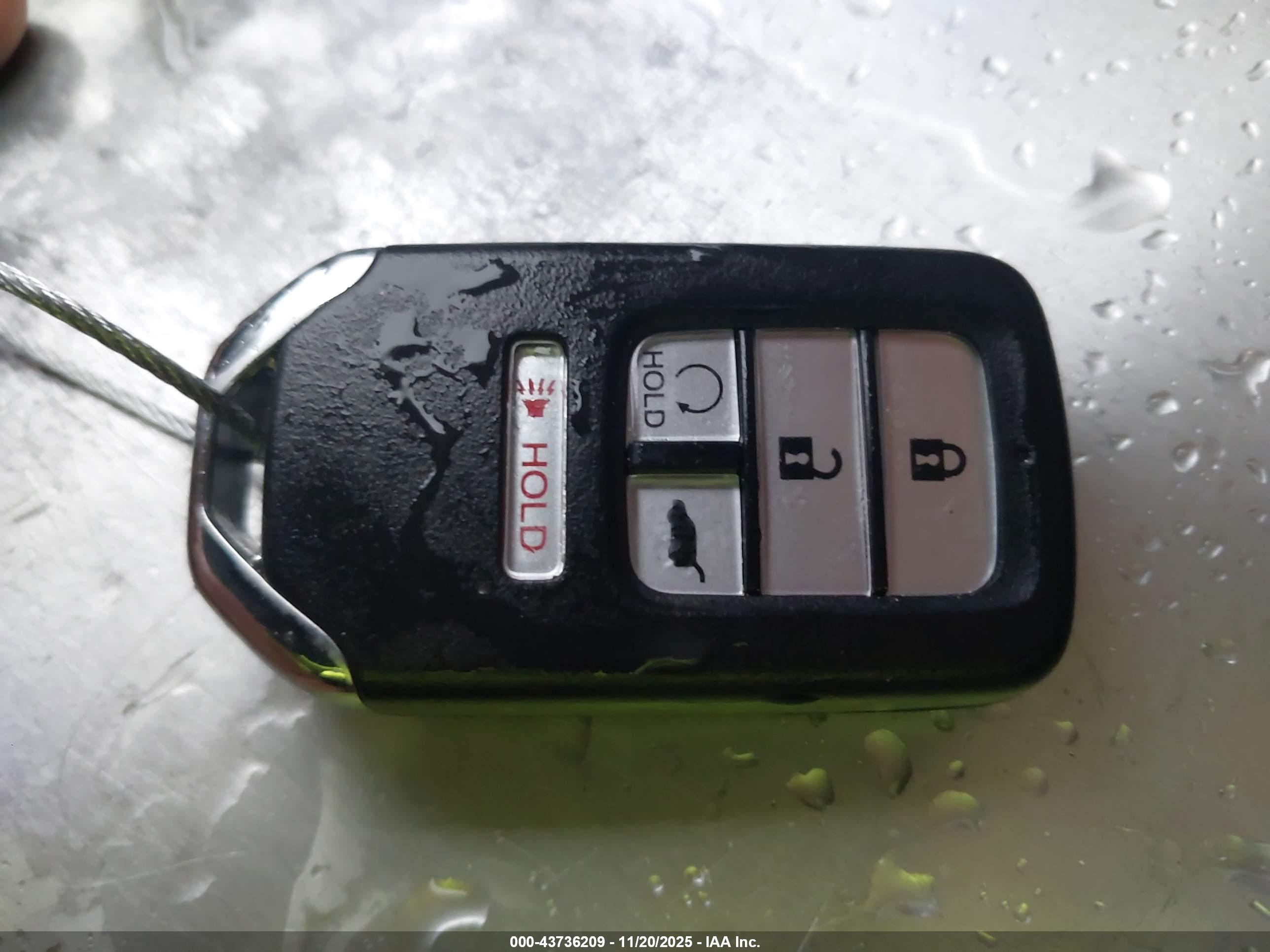 HONDA CR-V image 11