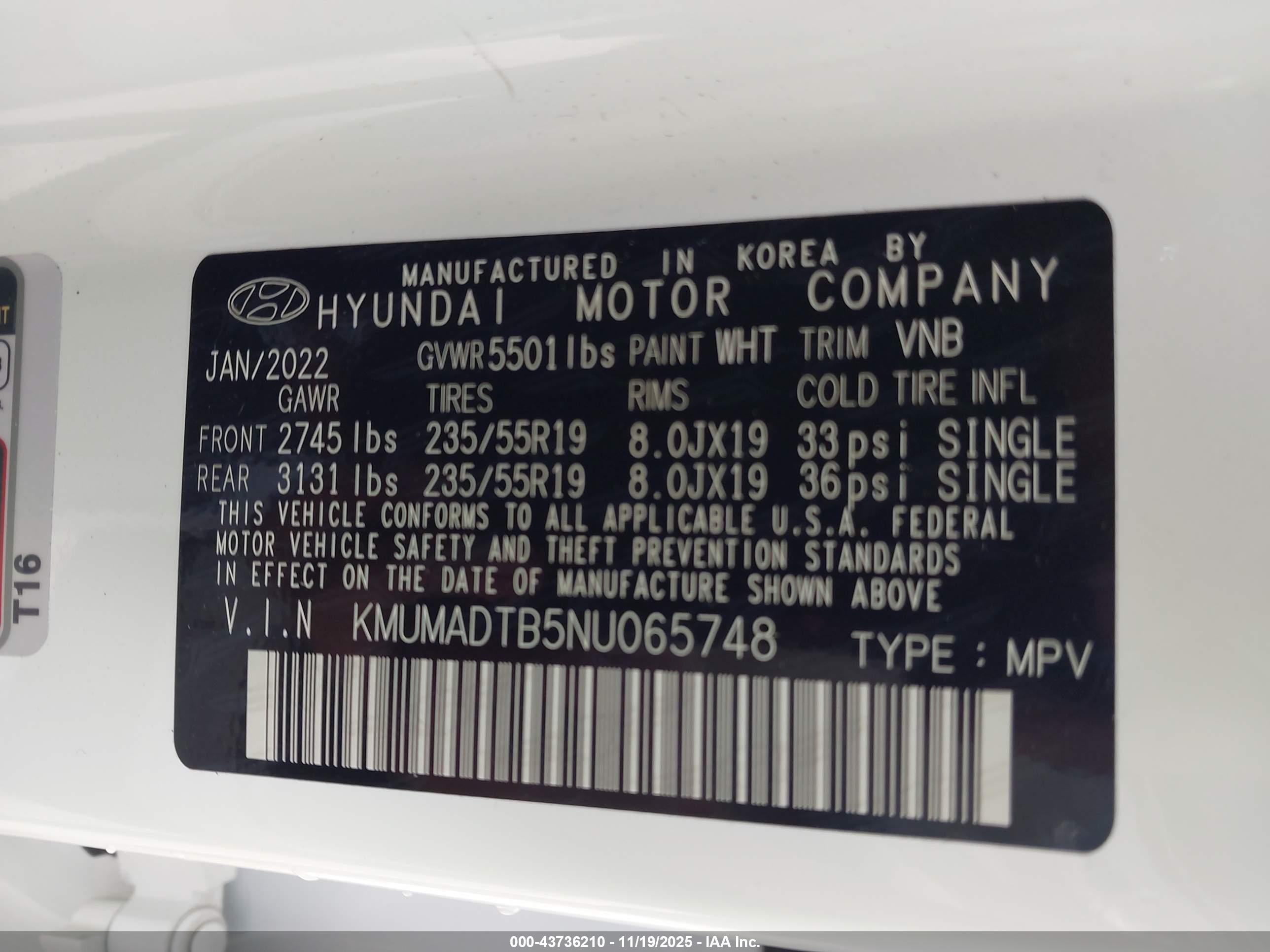 GENESIS GV70 image 9