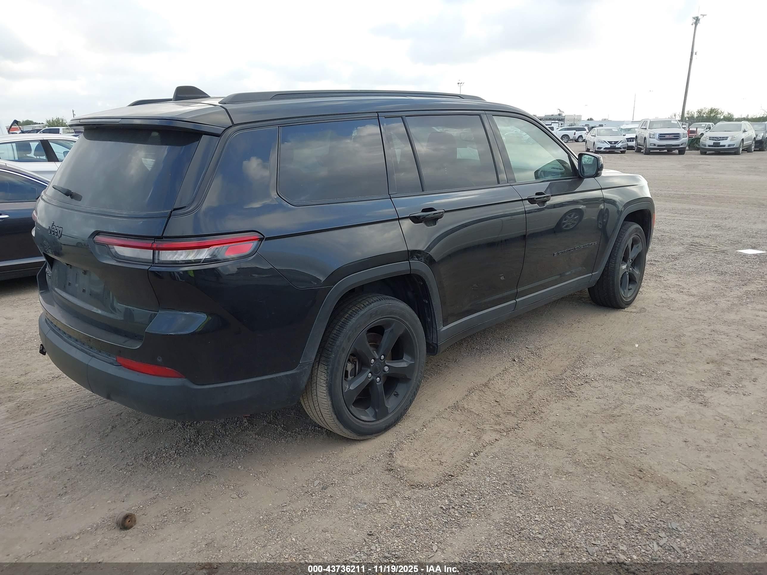 JEEP GRAND image 4