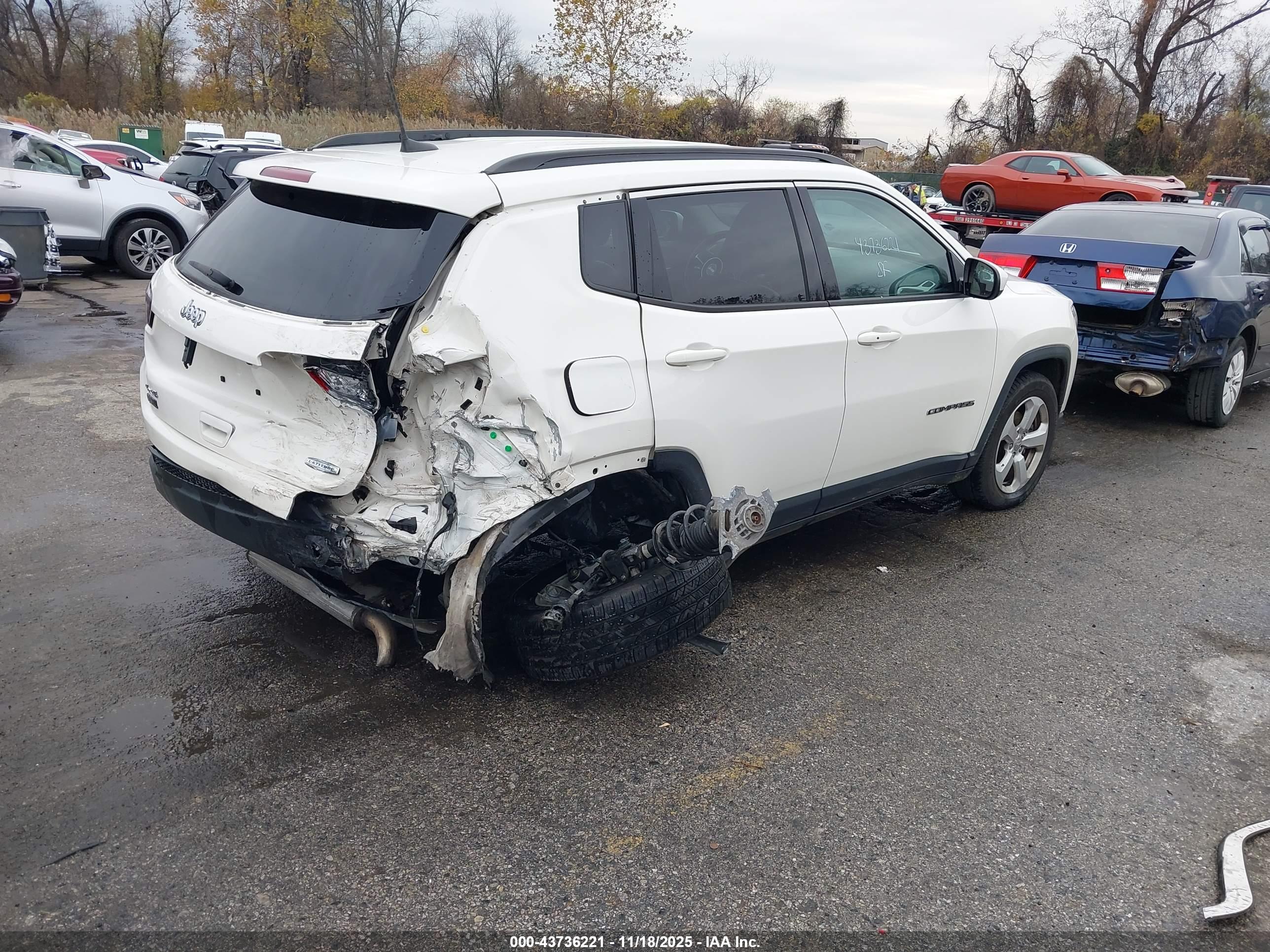 JEEP COMPASS image 4