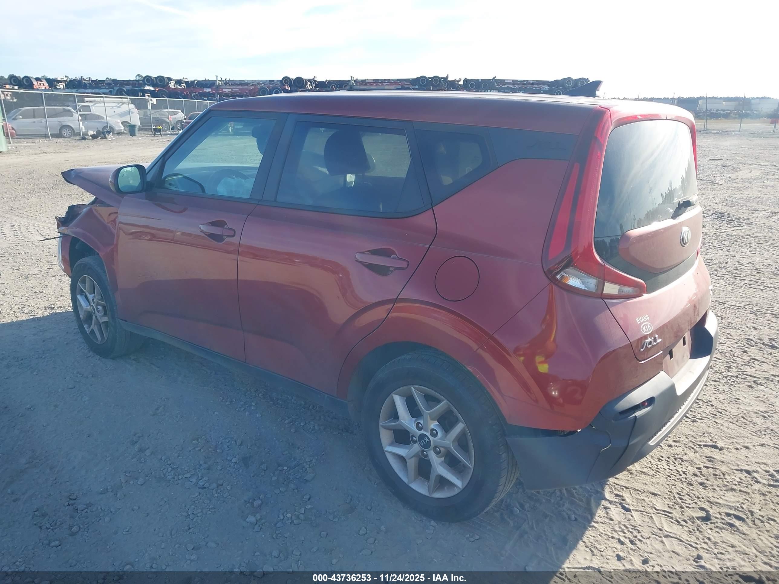 KIA SOUL image 3