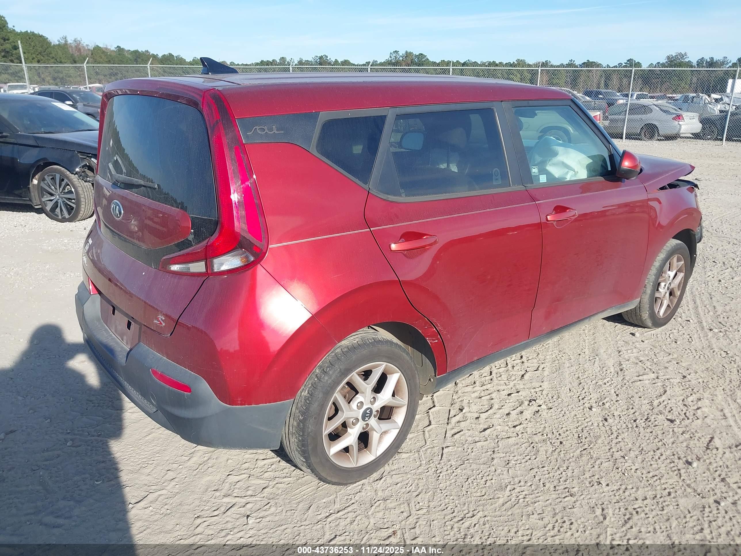 KIA SOUL image 4