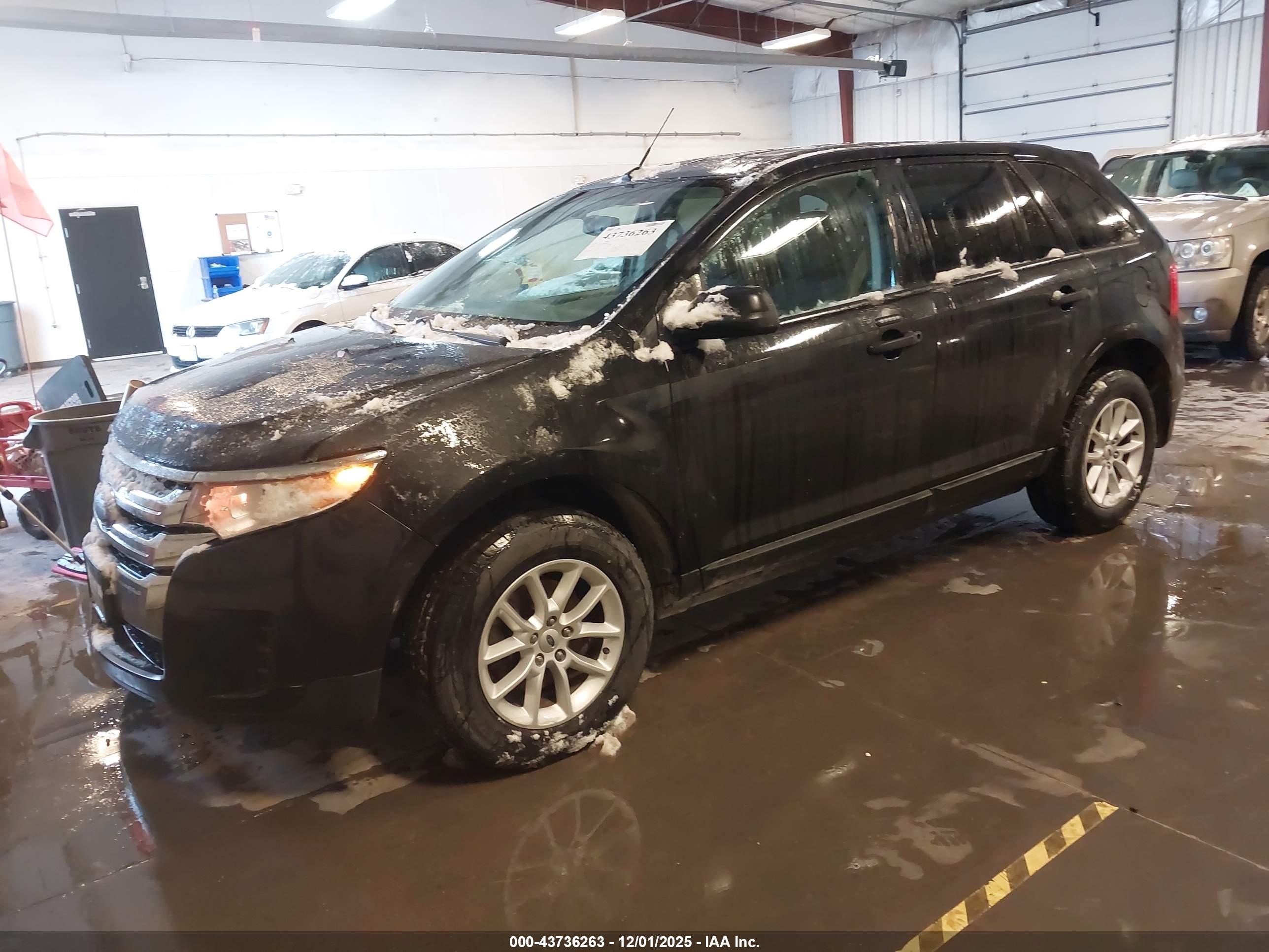 FORD EDGE image 2
